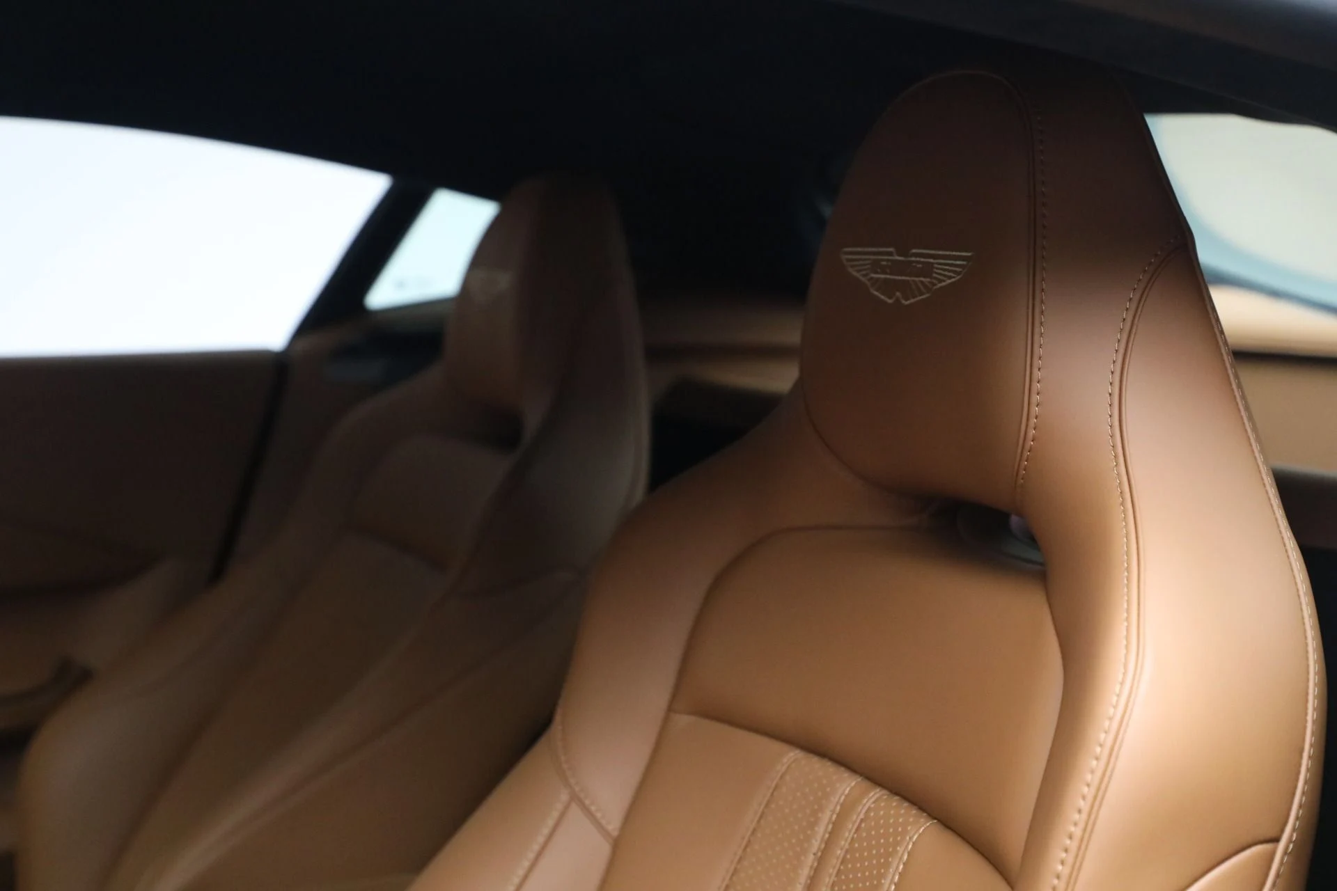 mph022_1573068521_New_2026_Aston_Martin_Vantage_3fe6dcaf2e