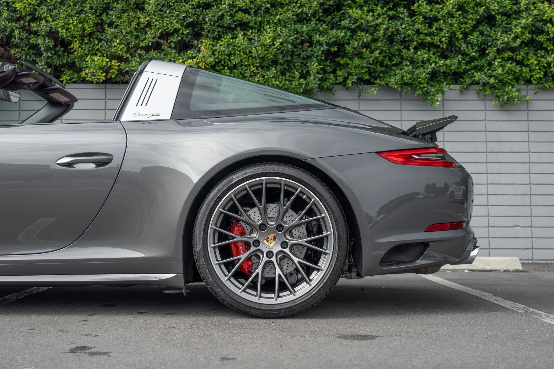 mph022_1583104220_Used_2017_Porsche_911_Targa_4_S_1761592215_ec8500248a