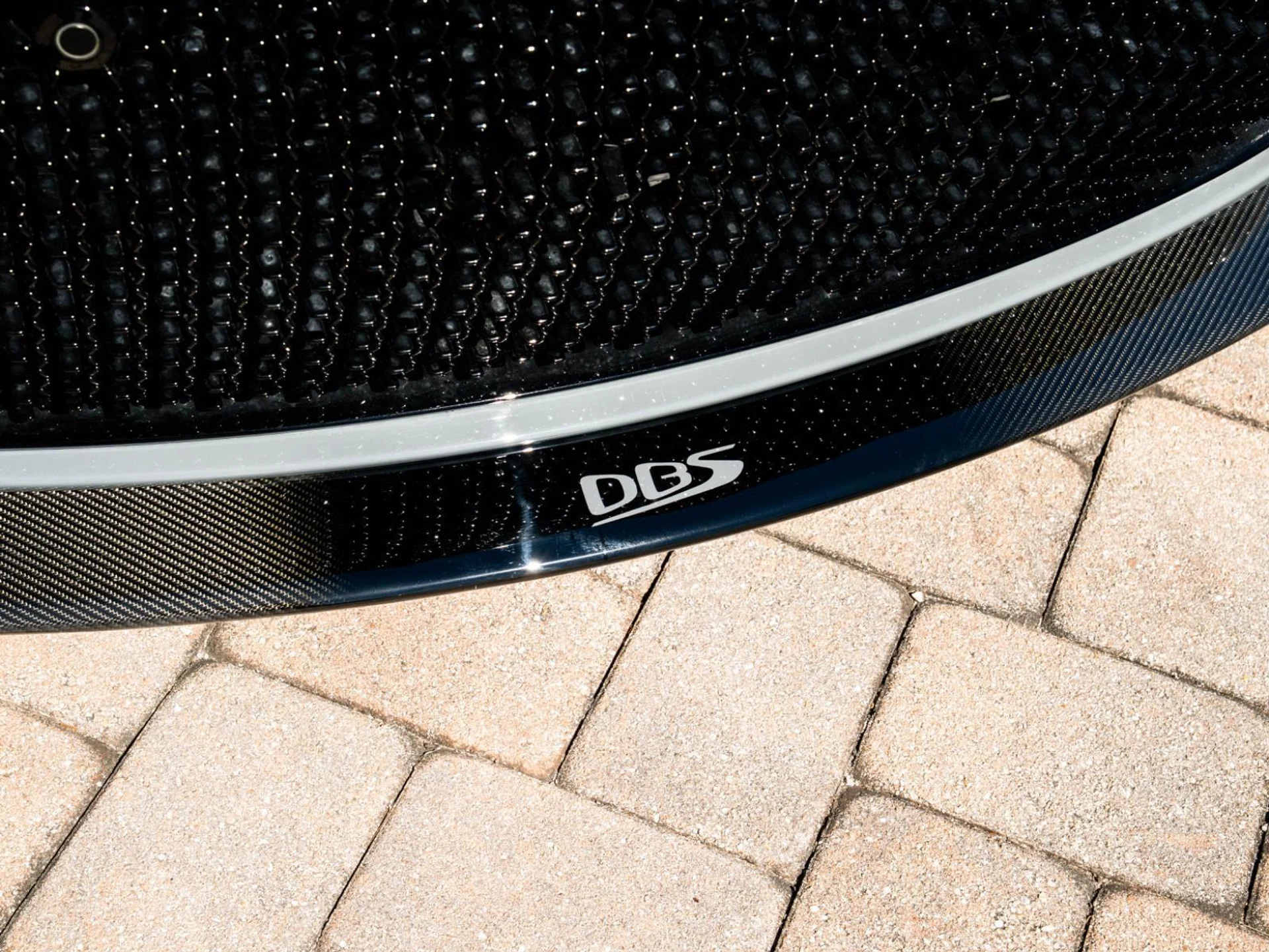 mph022_1586573746_Used_2022_Aston_Martin_DBS_Superleggera_1770058028_6fb575c544