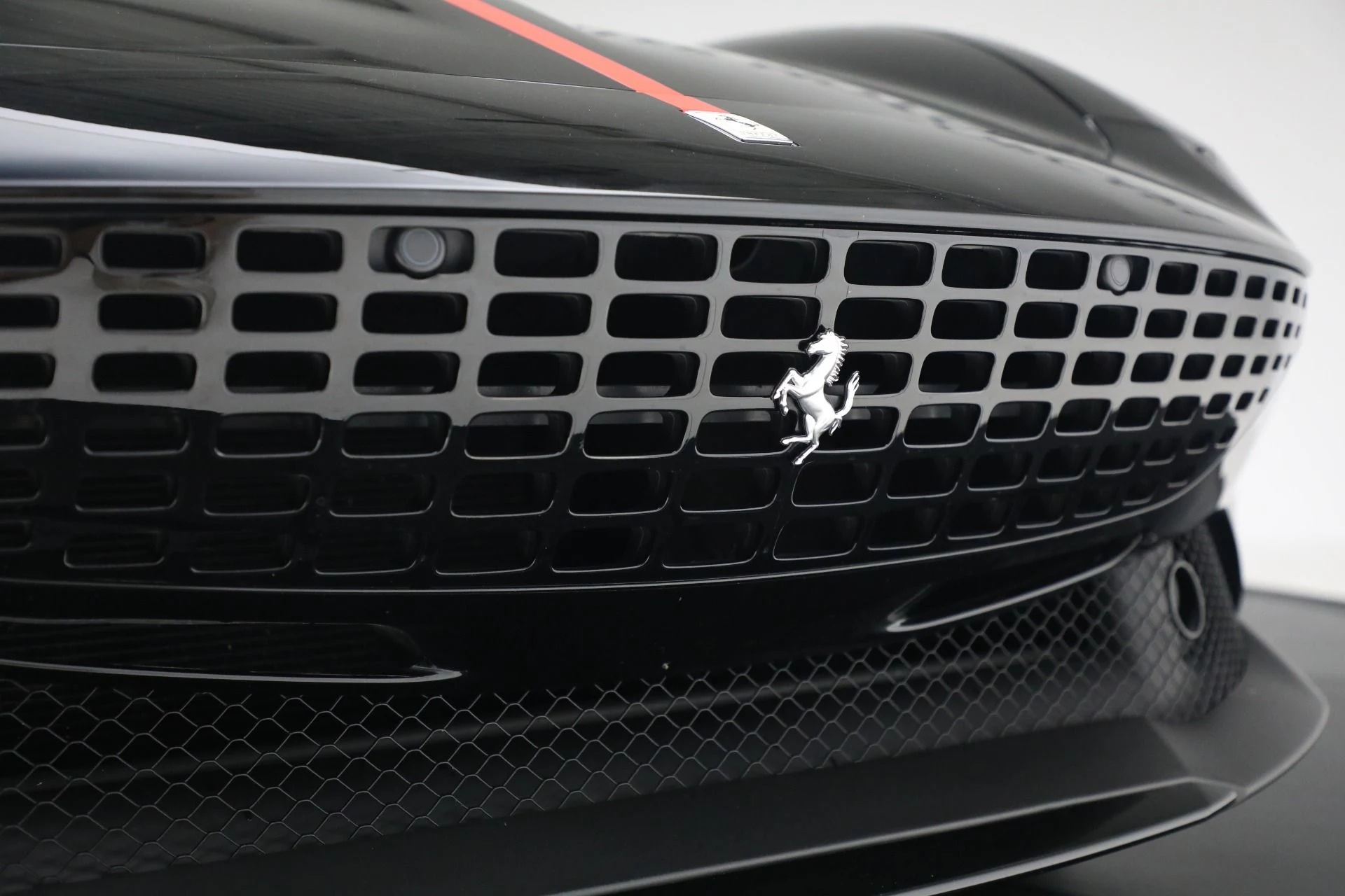 mph022_1587455573_Used_2022_Ferrari_Roma_3accbeb93b