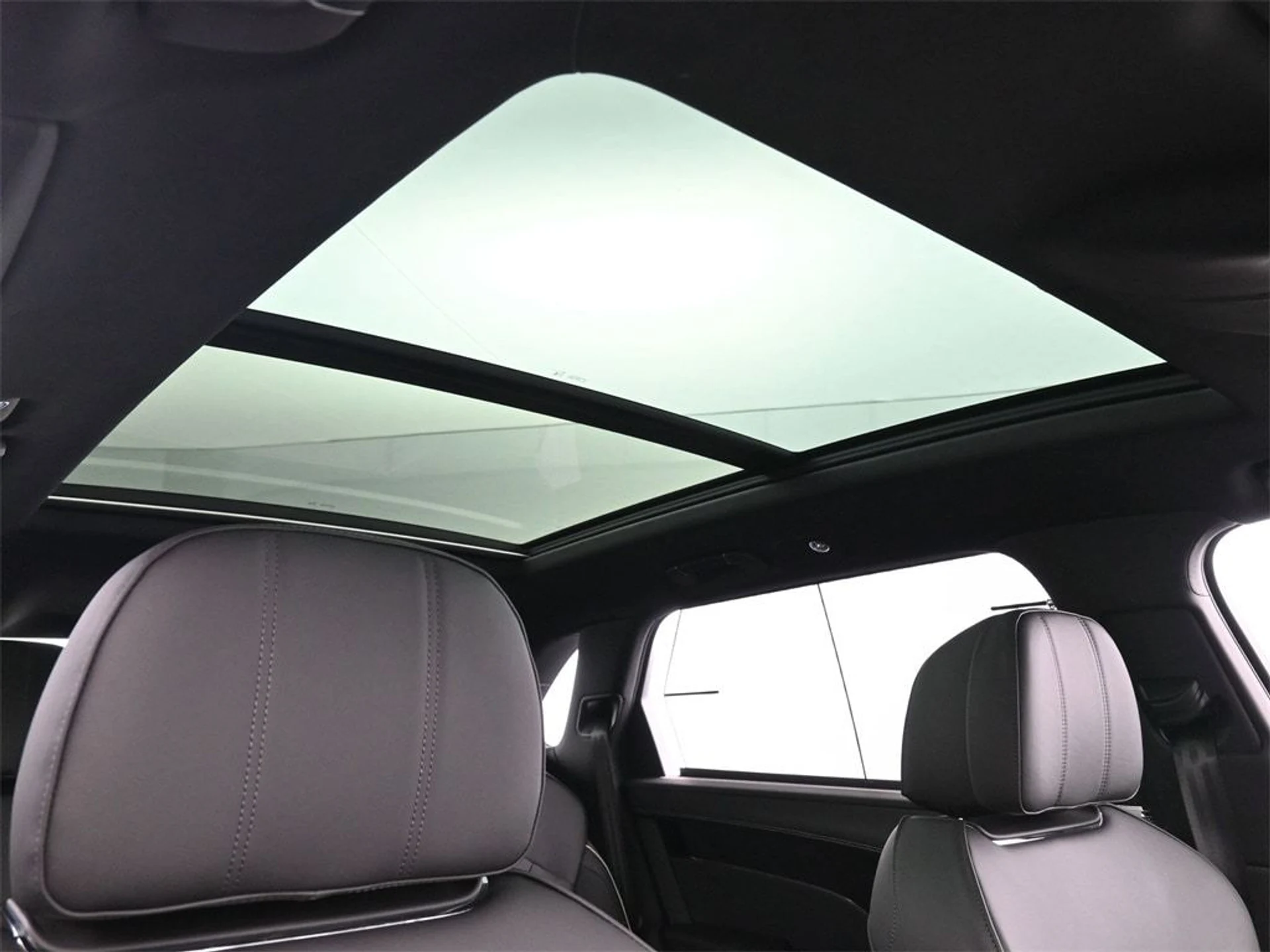 mph022_158883774_0b236a7402047b15cb3fd25eaed0817ex_1903036be1