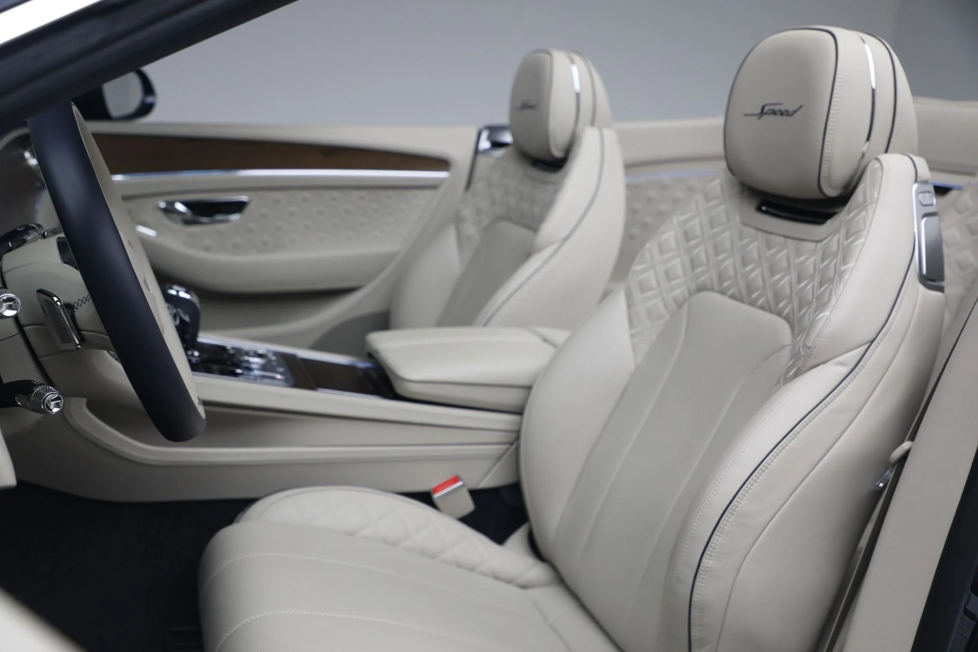 mph022_1593138601_Used_2023_Bentley_Continental_GTC_Speed_1775859122_8475b2294f