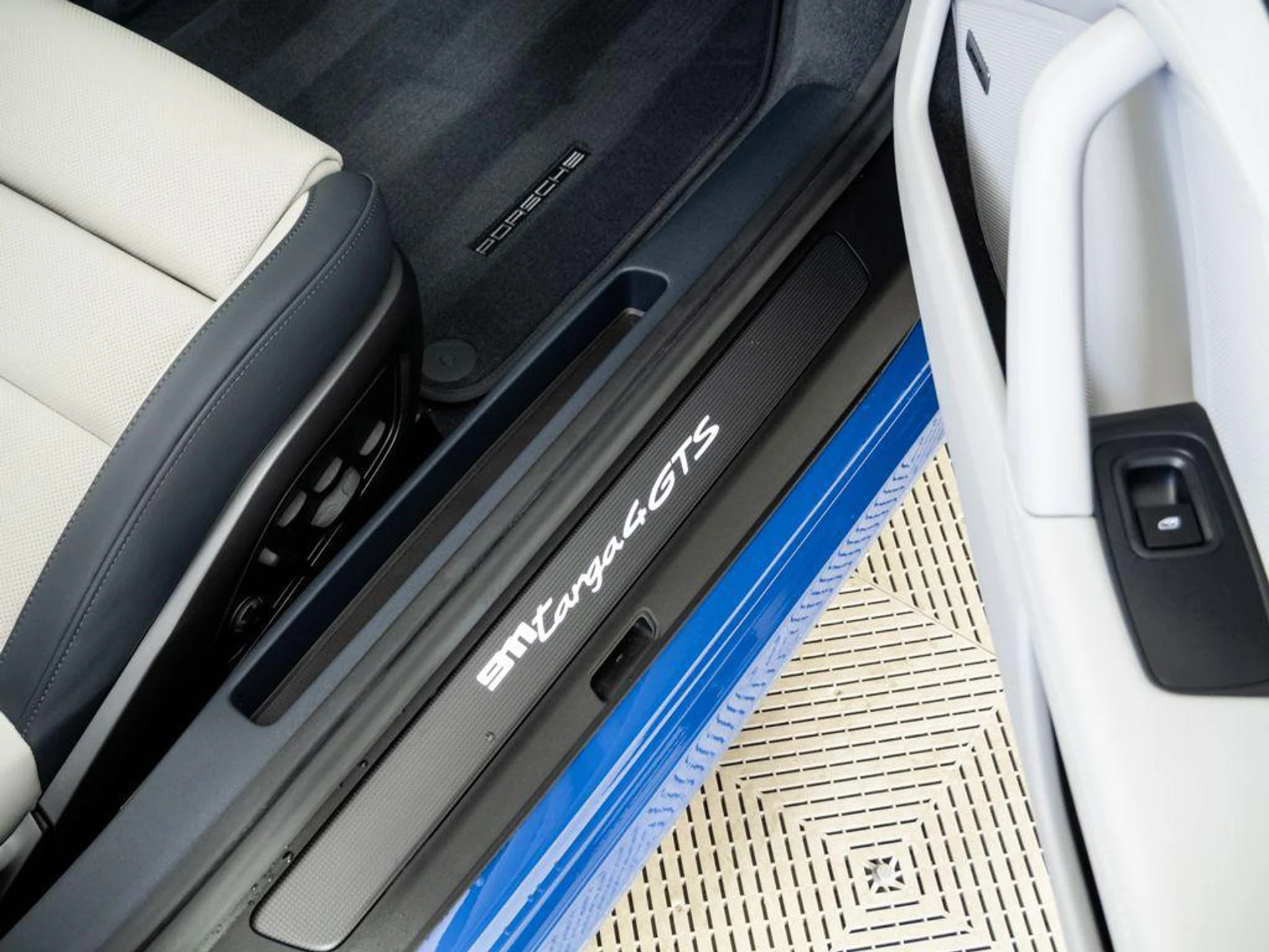 mph022_1599972743_W_So_W1qc_ETU_8n_tu_Gt_Nus_P2l_S9_EQ_29a013e028