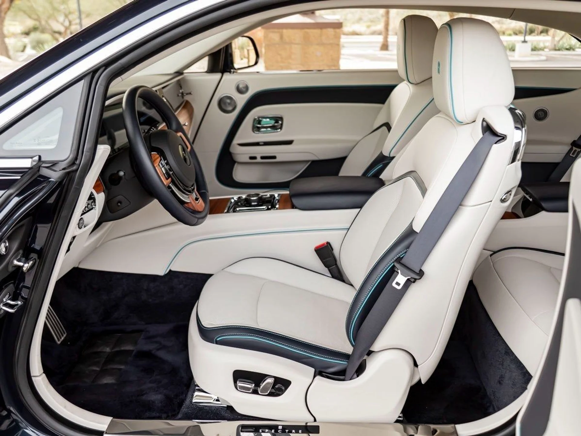 mph022_1607986355_23_18772e2741