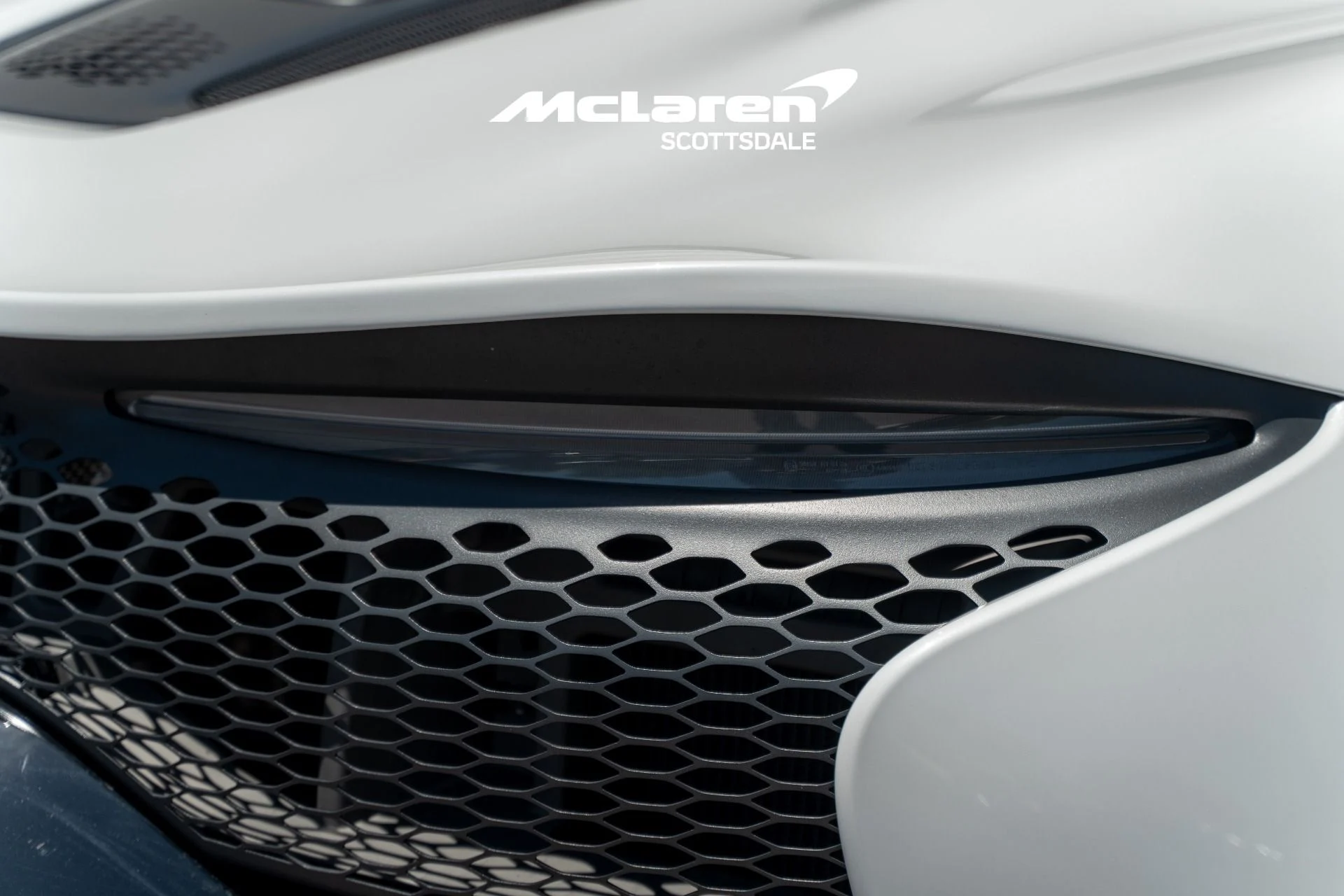 mph022_1608603758_Used_2023_MCLAREN_ARTURA_1782148158_7c2be4c112