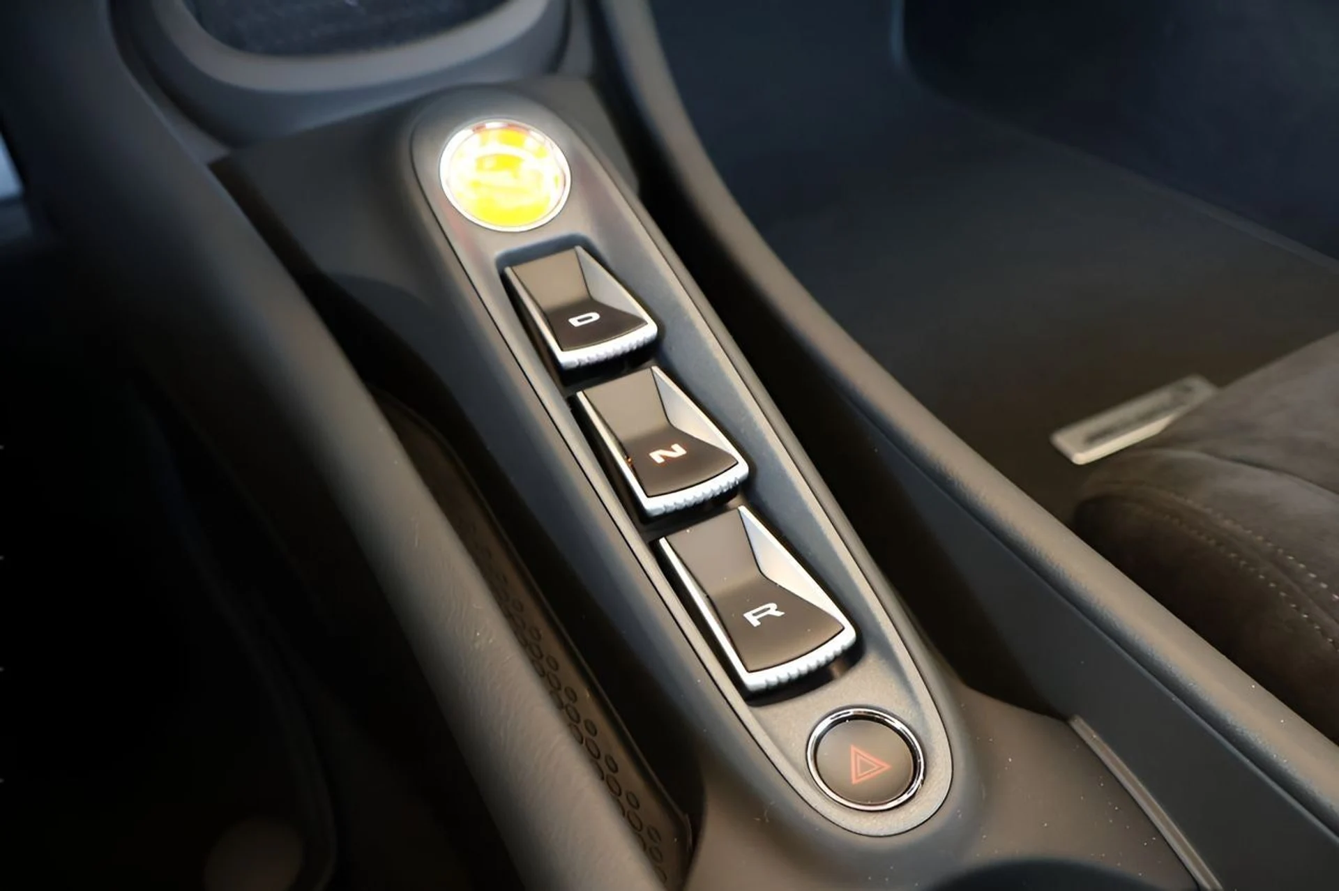 mph022_161646419_23_e588f4cb1b