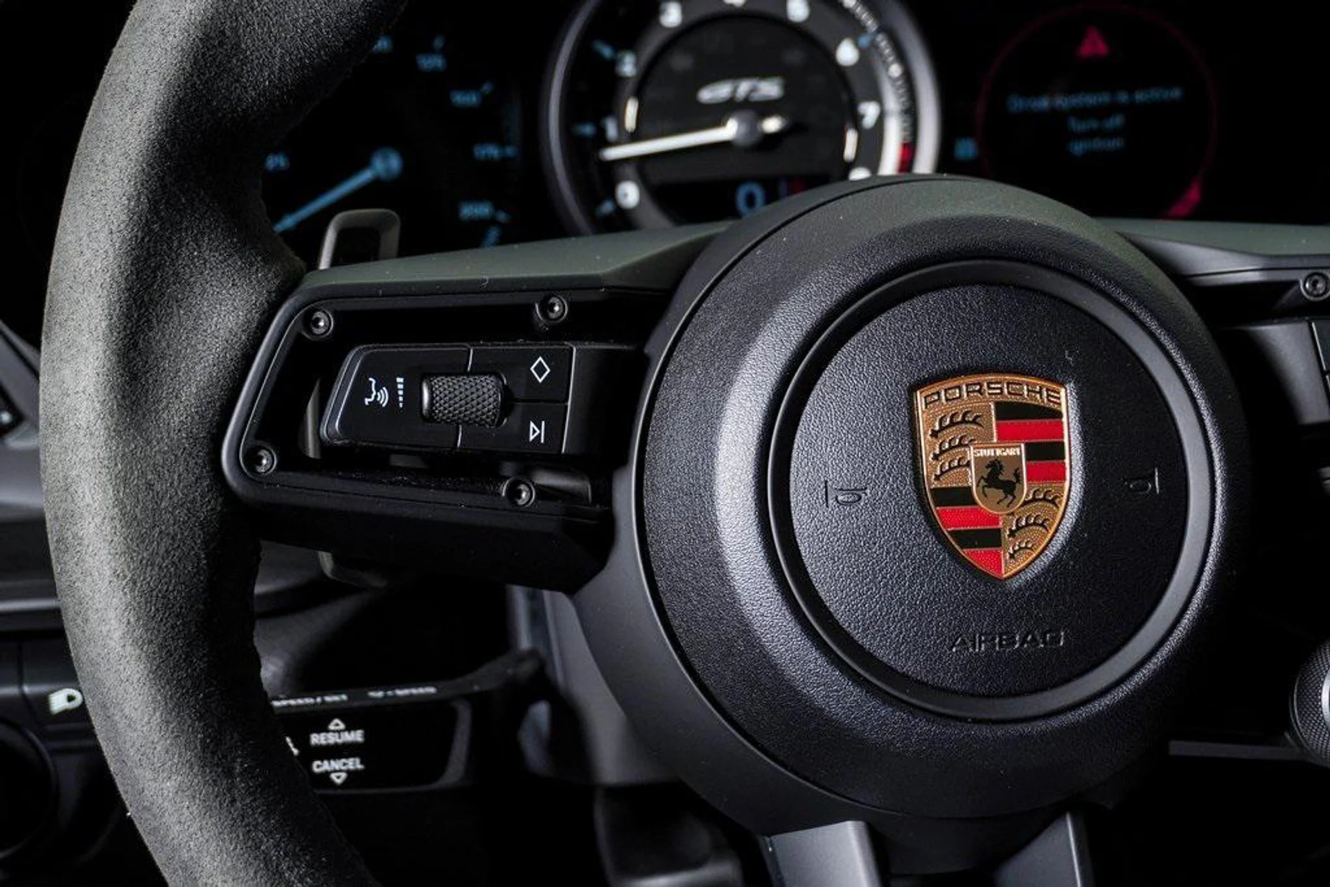 mph022_1617786389_f_UPDC_Qf_I6r_Df_Rykqp0_Ys_TO_0i_H90_2ed2c11e1c