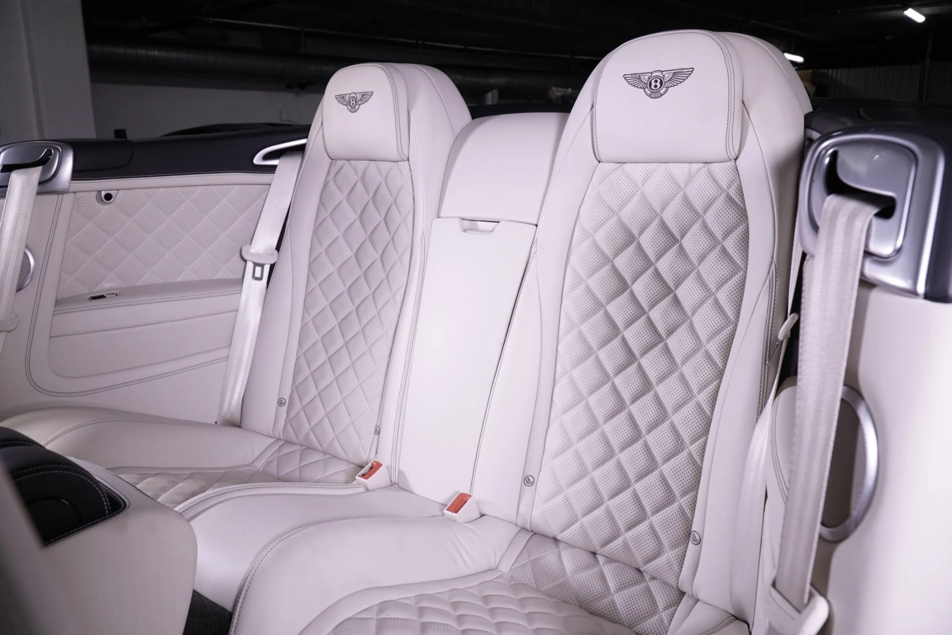 mph022_1618073582_Used_2016_Bentley_Continental_GT_V8_S_1762279625_714beec6b1