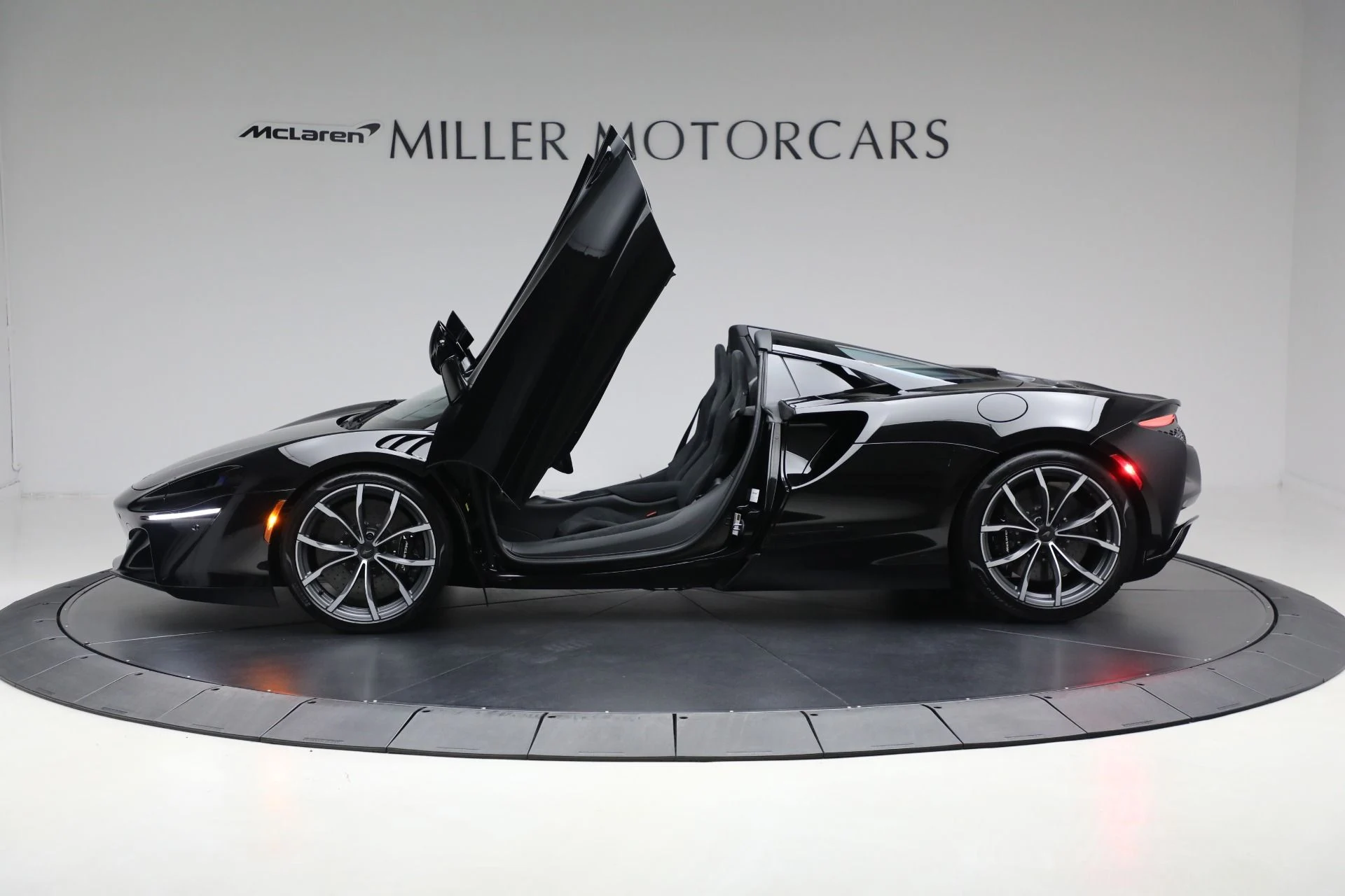 mph022_1618473181_New_2025_Mc_Laren_Artura_Spider_2f9196c97b