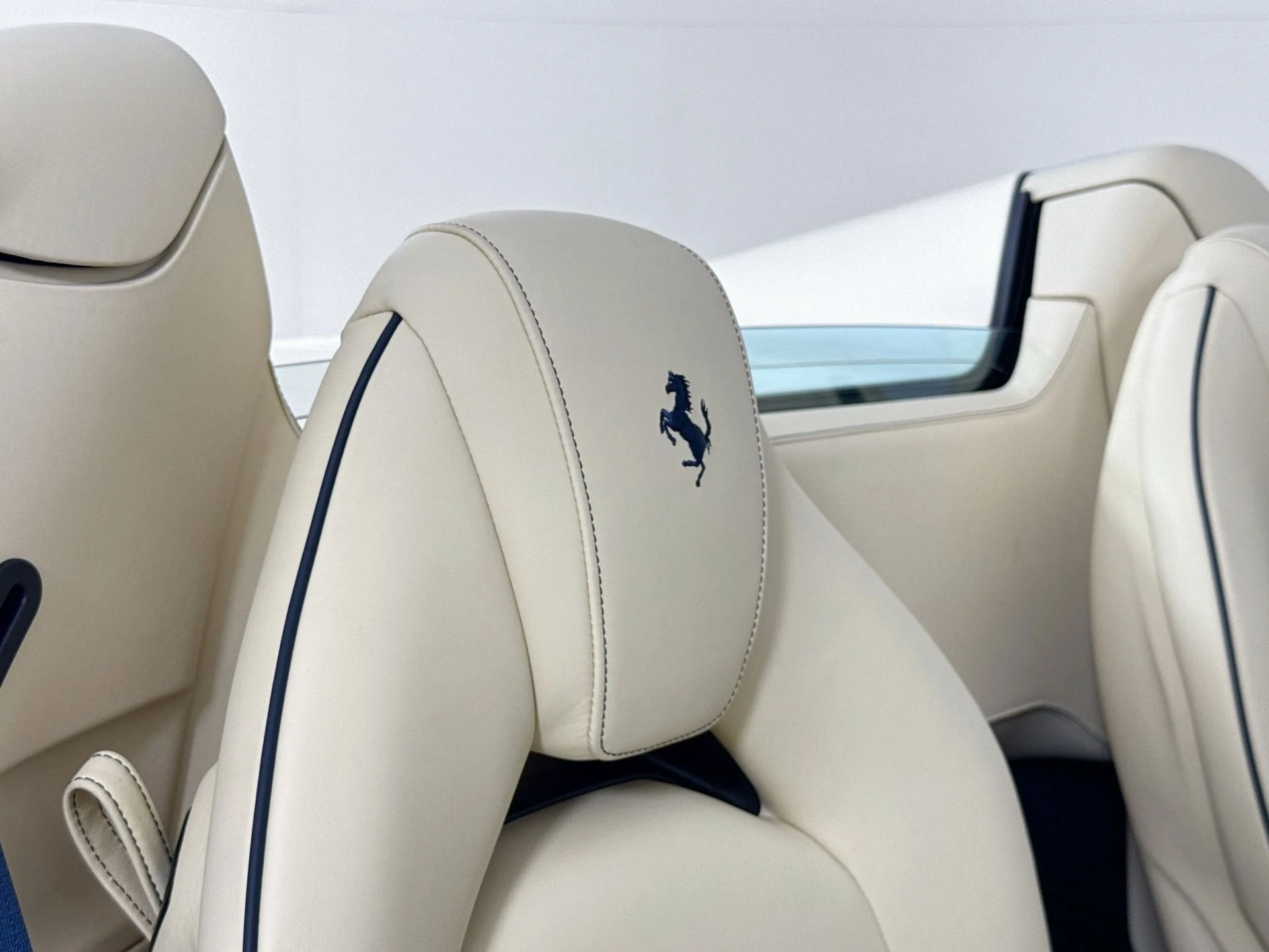 mph022_16354749_9e72ce1e187b39304945a1b680fd17a3_0795afec0e