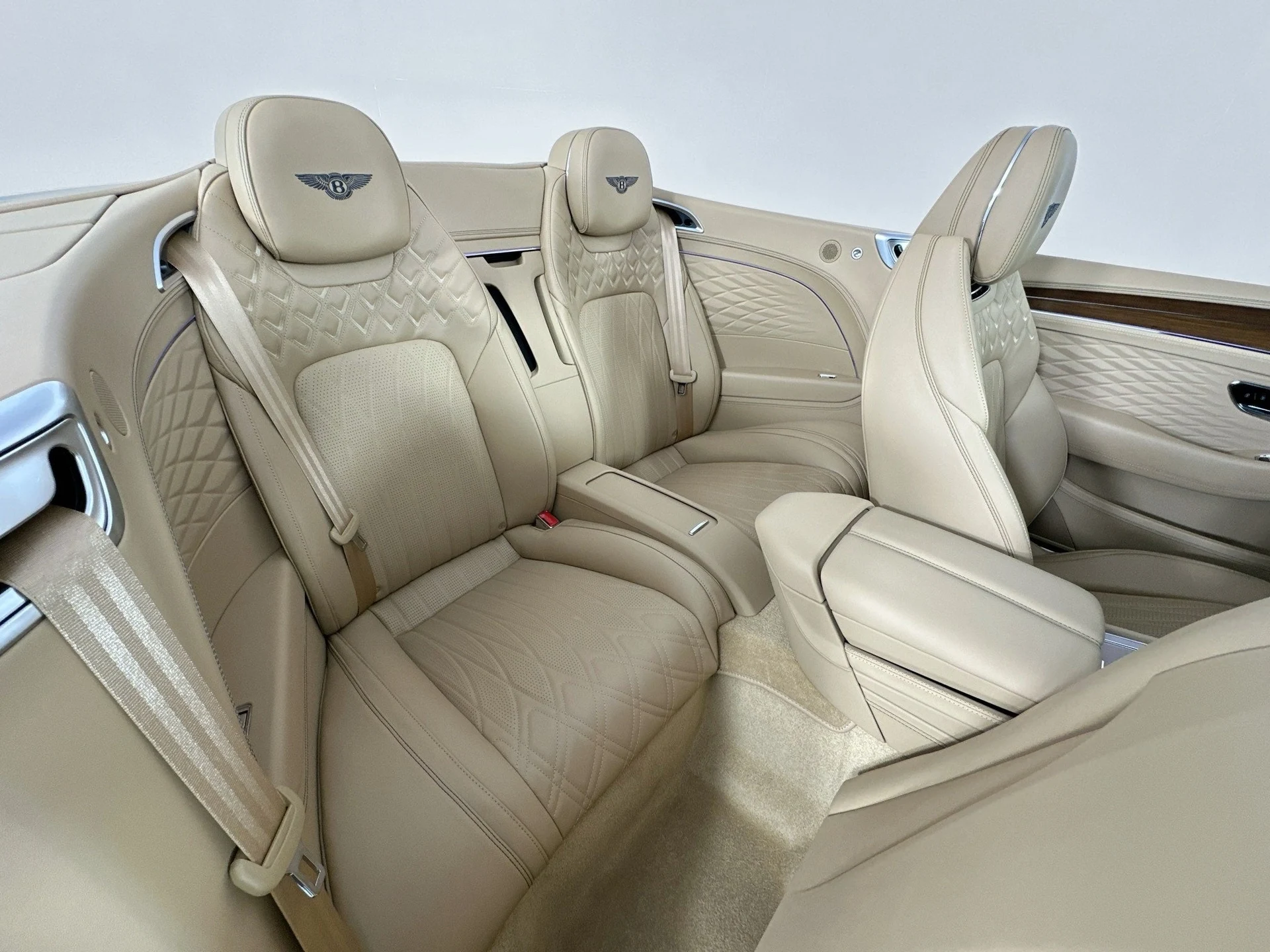 mph022_1638845931_23_872daab544