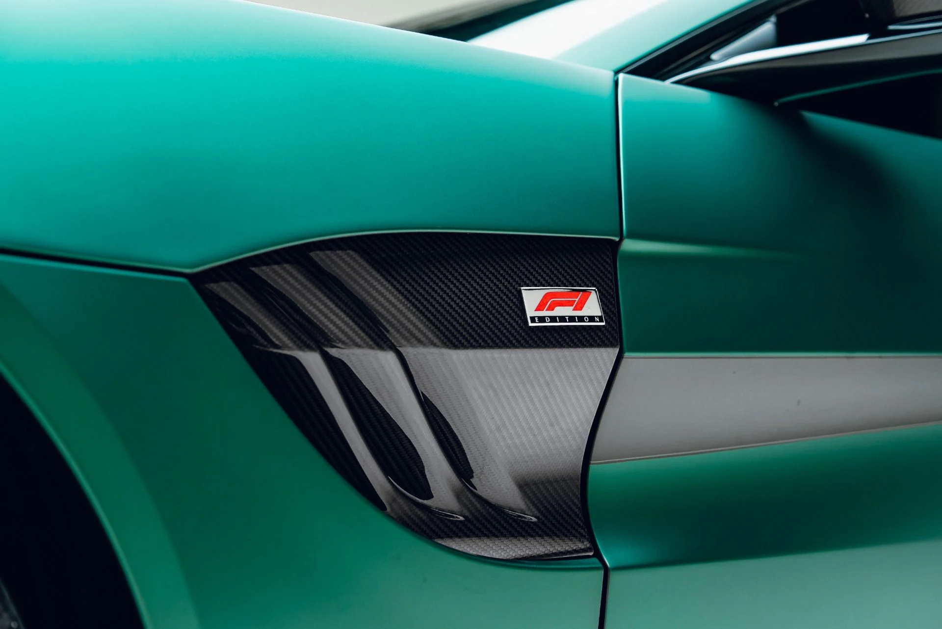 mph022_1640791900_Used_2023_Aston_Martin_Vantage_F1_Edition_1783661179_82f9635a55
