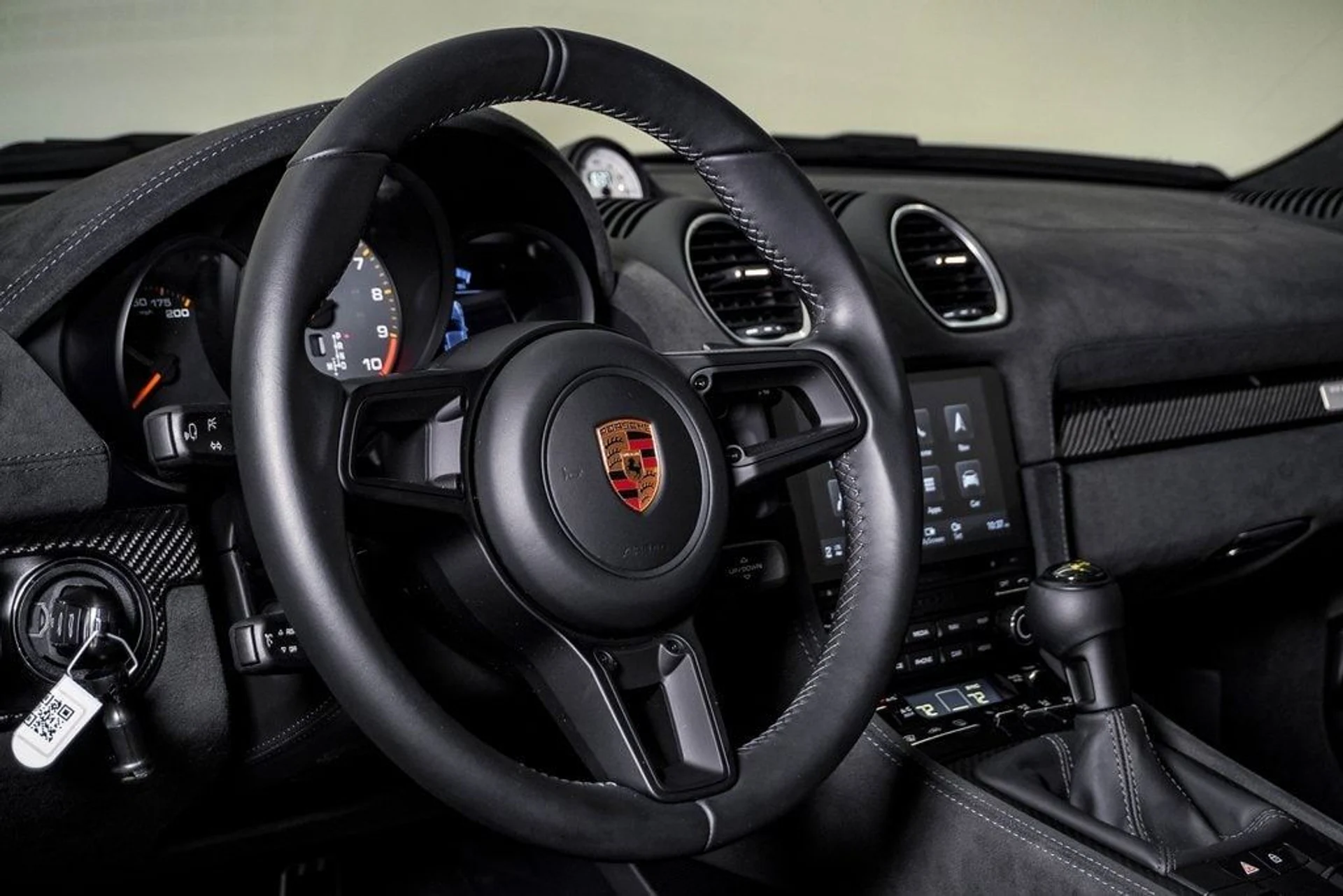 mph022_1650381635_2062ae4e787e627a4fa9464e85a84e30x_948eaa8ff6