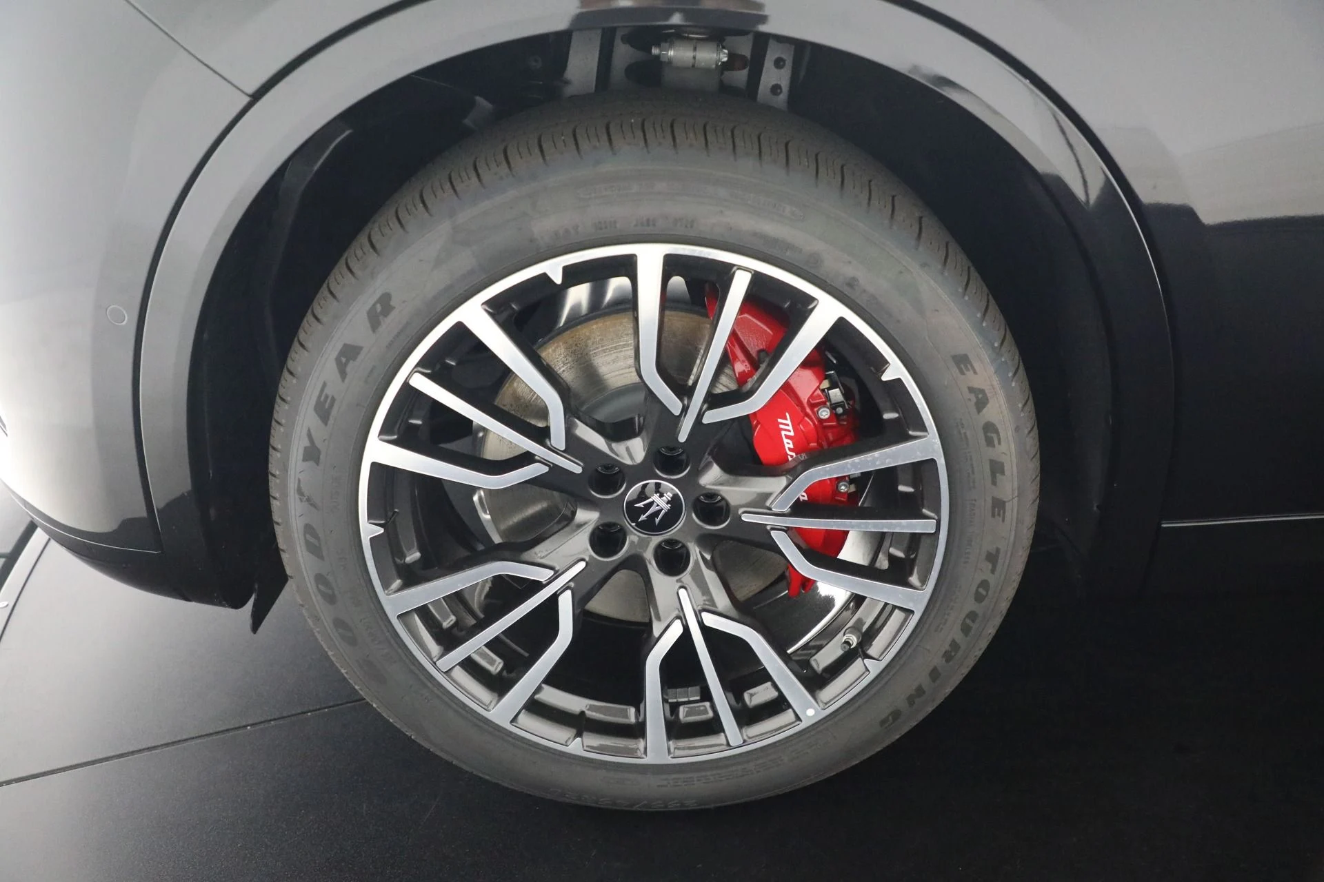 mph022_1658049568_New_2025_Maserati_Grecale_b131de7f20