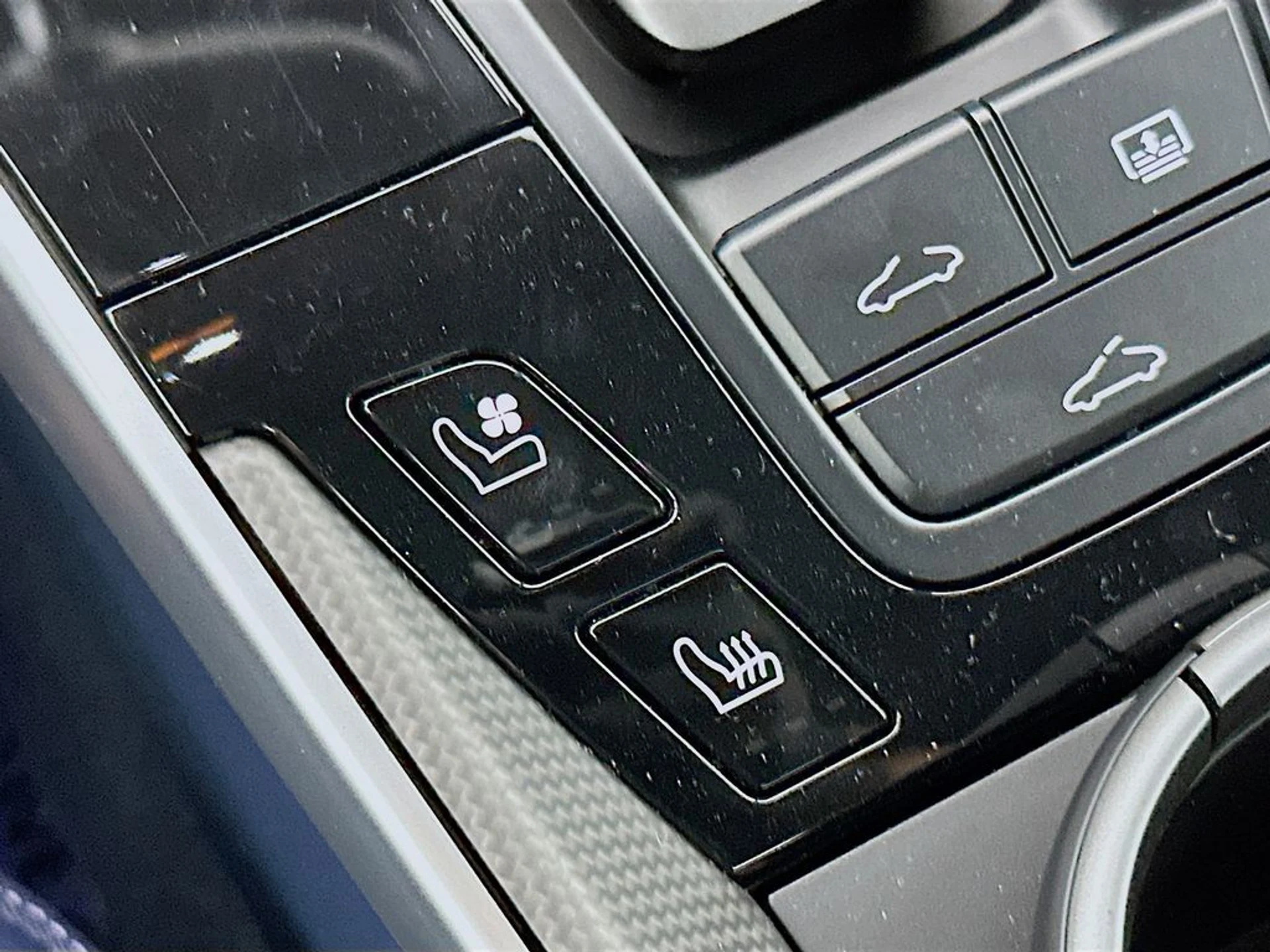 mph022_1663186991_902f59b21f7b17e1ecb5c6e24eb94676x_8af75696c7