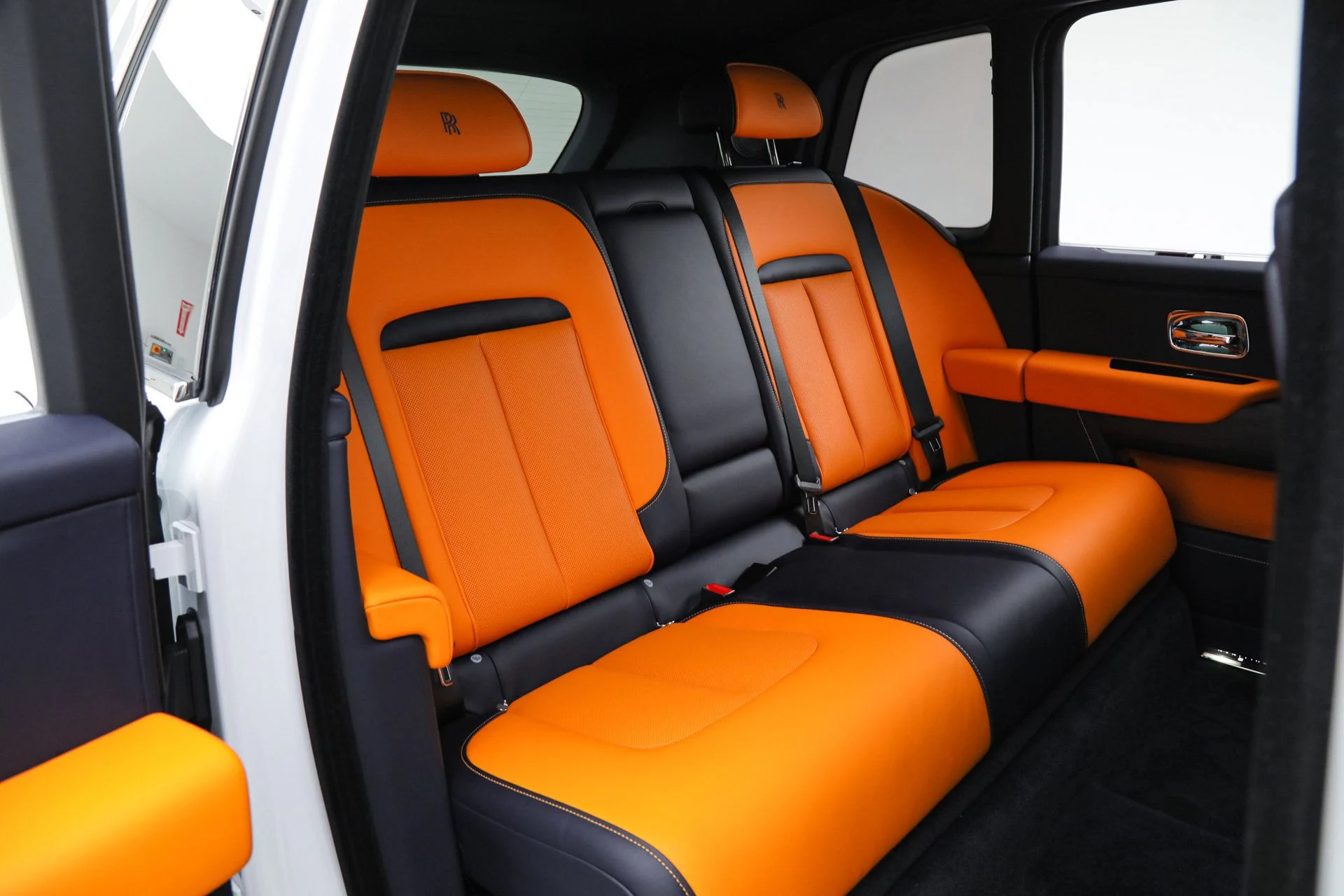 mph022_1664151578_c9da2a6ba8cc4b05374aa875afc586f3_ee1e65c574