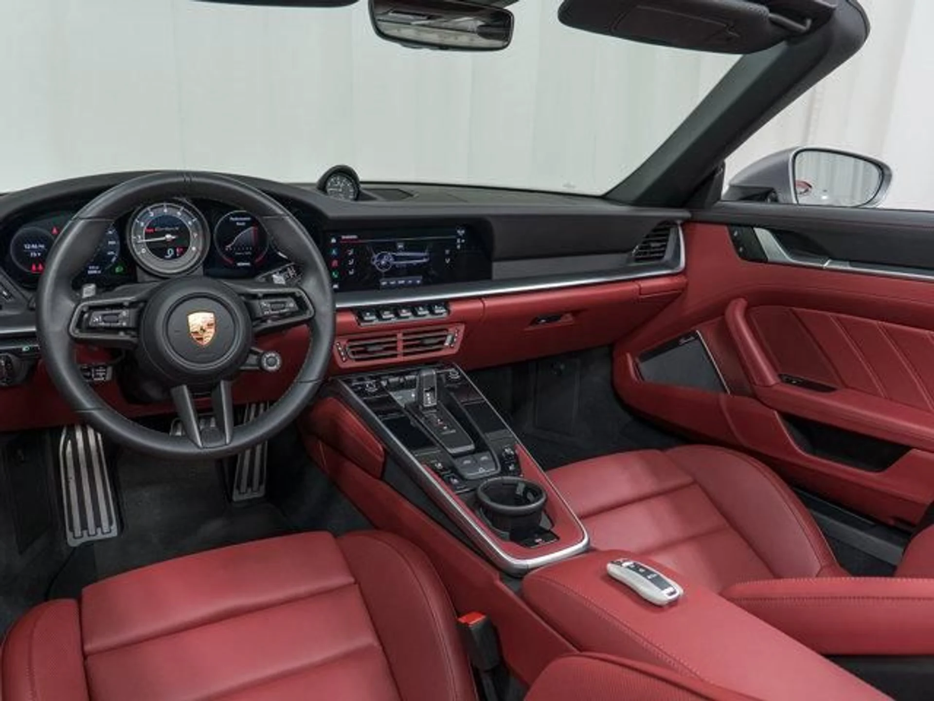 mph022_1668075925_is_K_Rnb_Ik22_DLHC_43_W7_UHTU_Be_A8_U_125065d68b