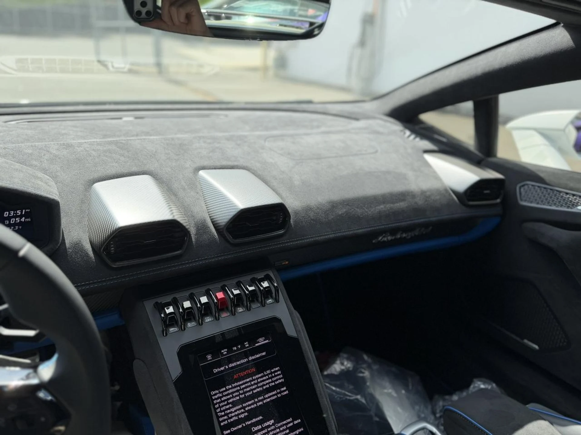 mph022_1668798387_10d87b78ce4e4bda47a9c948996b8baa_f152005b78