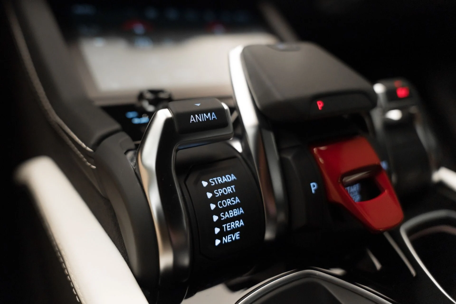 mph022_1675975654_Used_2025_Lamborghini_Urus_SE_1792099579_14ee0e40f9