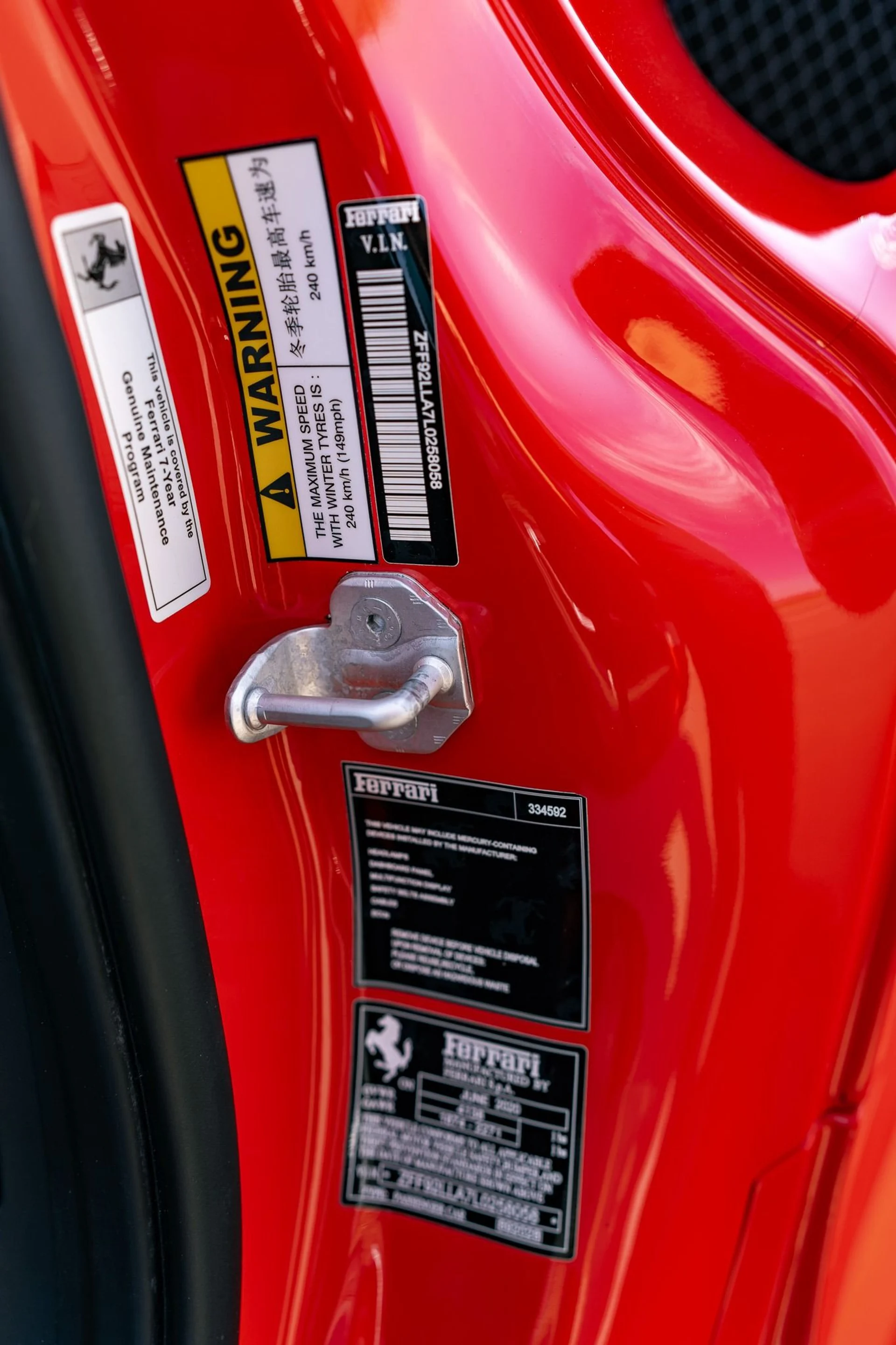 mph022_1684680733_Used_2020_Ferrari_F8_Tributo_1758670960_459ddee455