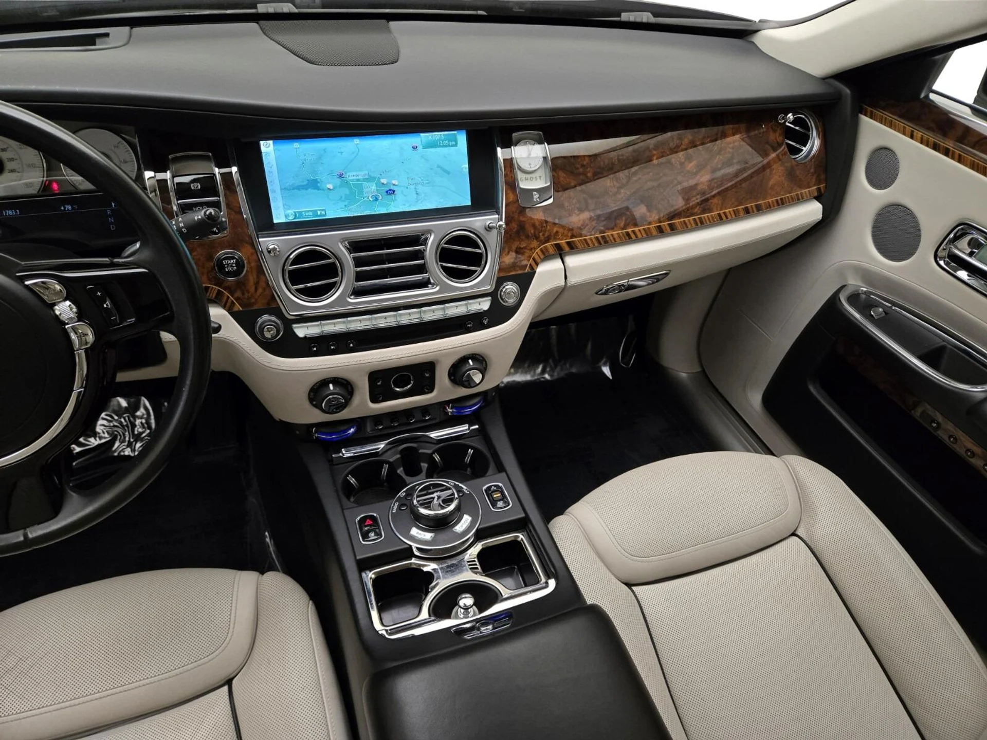 mph022_1689897574_Used_2017_Rolls_Royce_Ghost_1773381590_421d5b882c