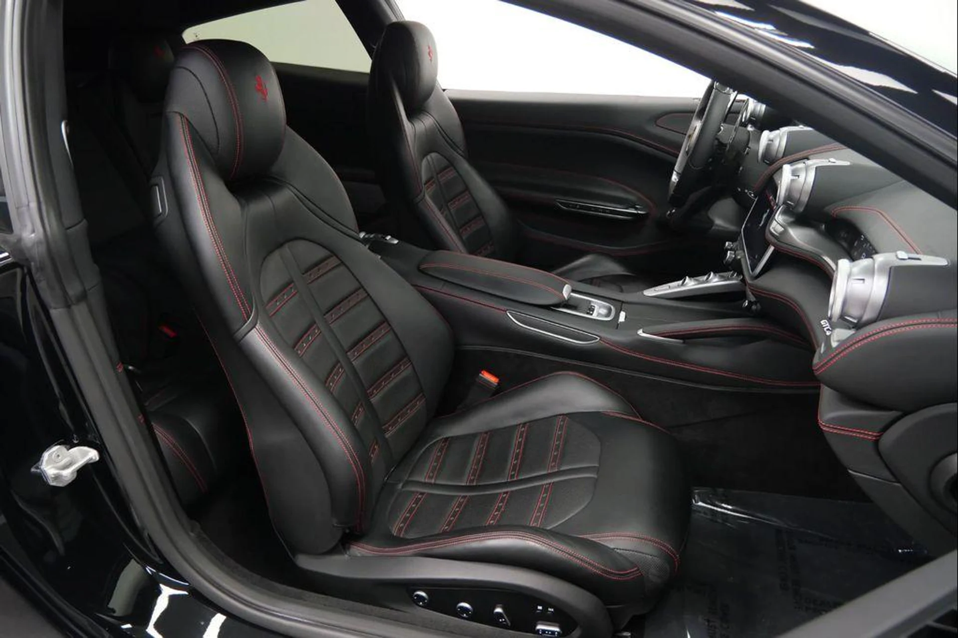 mph022_1698414875_Z_Ezvr_T4_6_QX_7_BEUT_Xxt_Tbj46d_U_0a07b8af5d