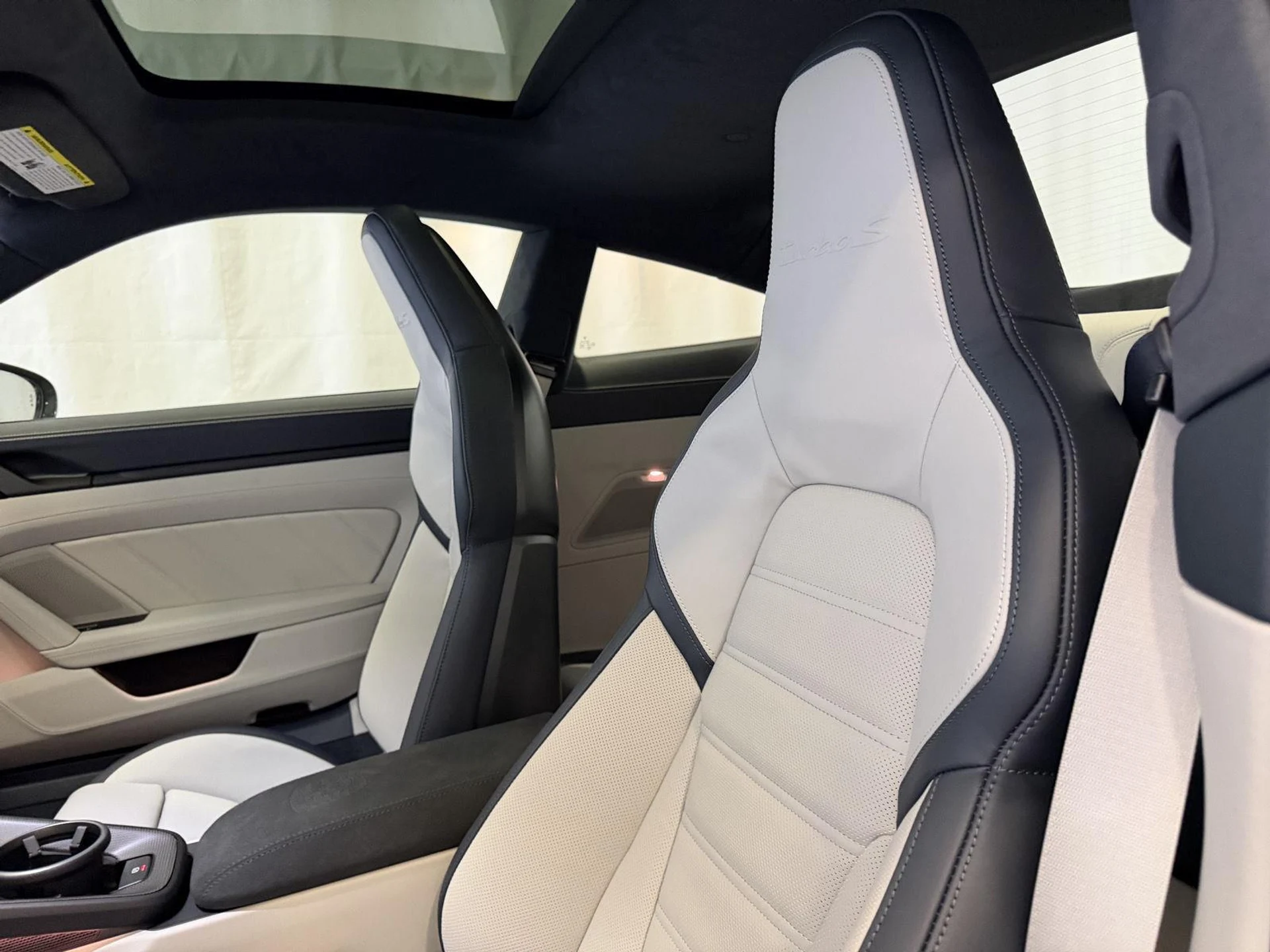 mph022_170143341_0c40d38f9e03780b30c9ec52f45bb5f1x_a1d523ccc3