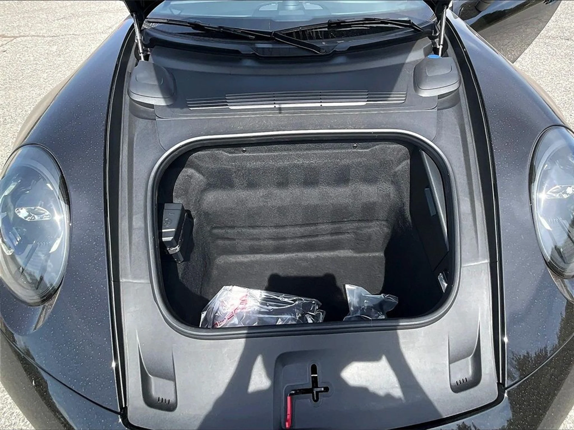 mph022_1702840629_2c3004f745cebeaeeeba19b0d224606b_c897e495f1