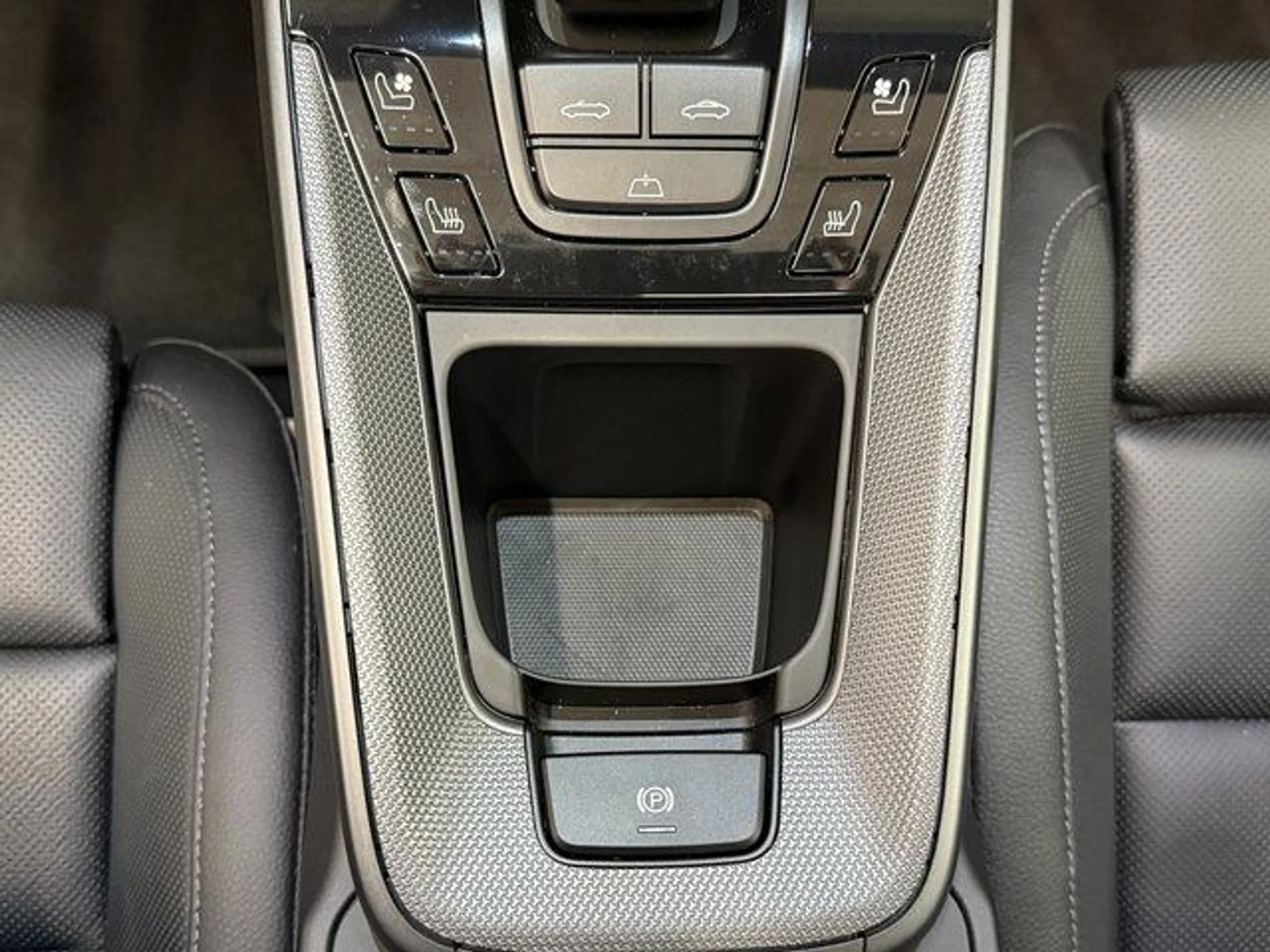 mph022_170619150_bb8055bdfd925b991d49f8f9ed2037a1_8e8c750415