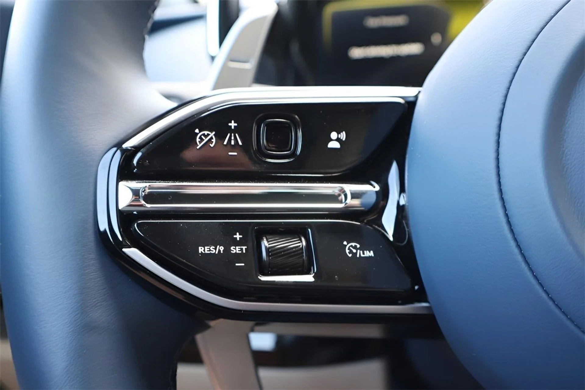 mph022_1713863723_23_557eef6f2f