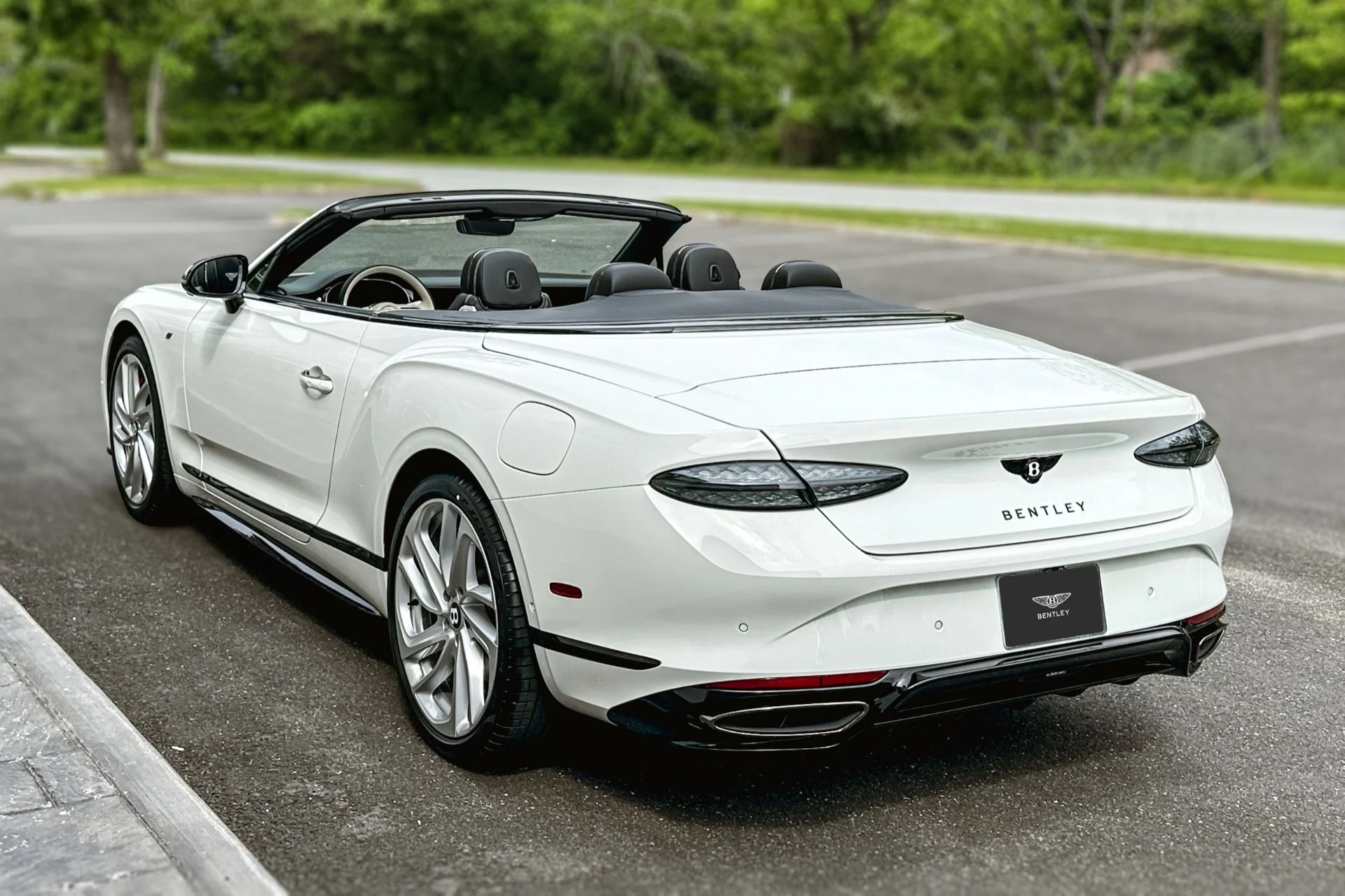 mph022_1713989151_New_2026_Bentley_Continental_GT_S_1779967427_7c64b347da
