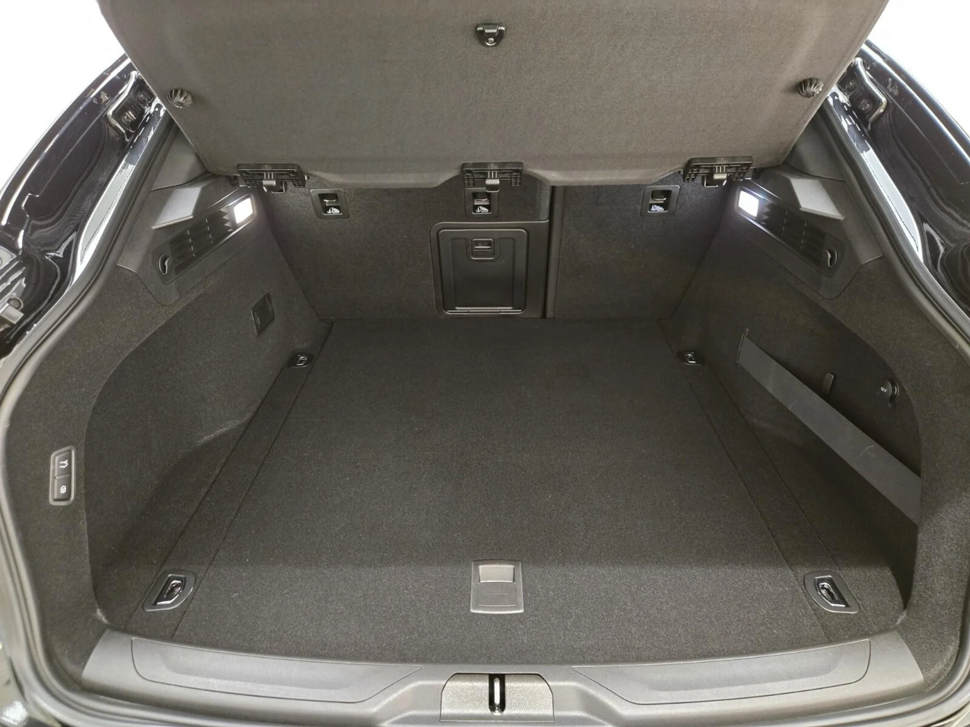 mph022_1719717713_Used_2022_Maserati_Levante_Modena_1763535788_da9e976517