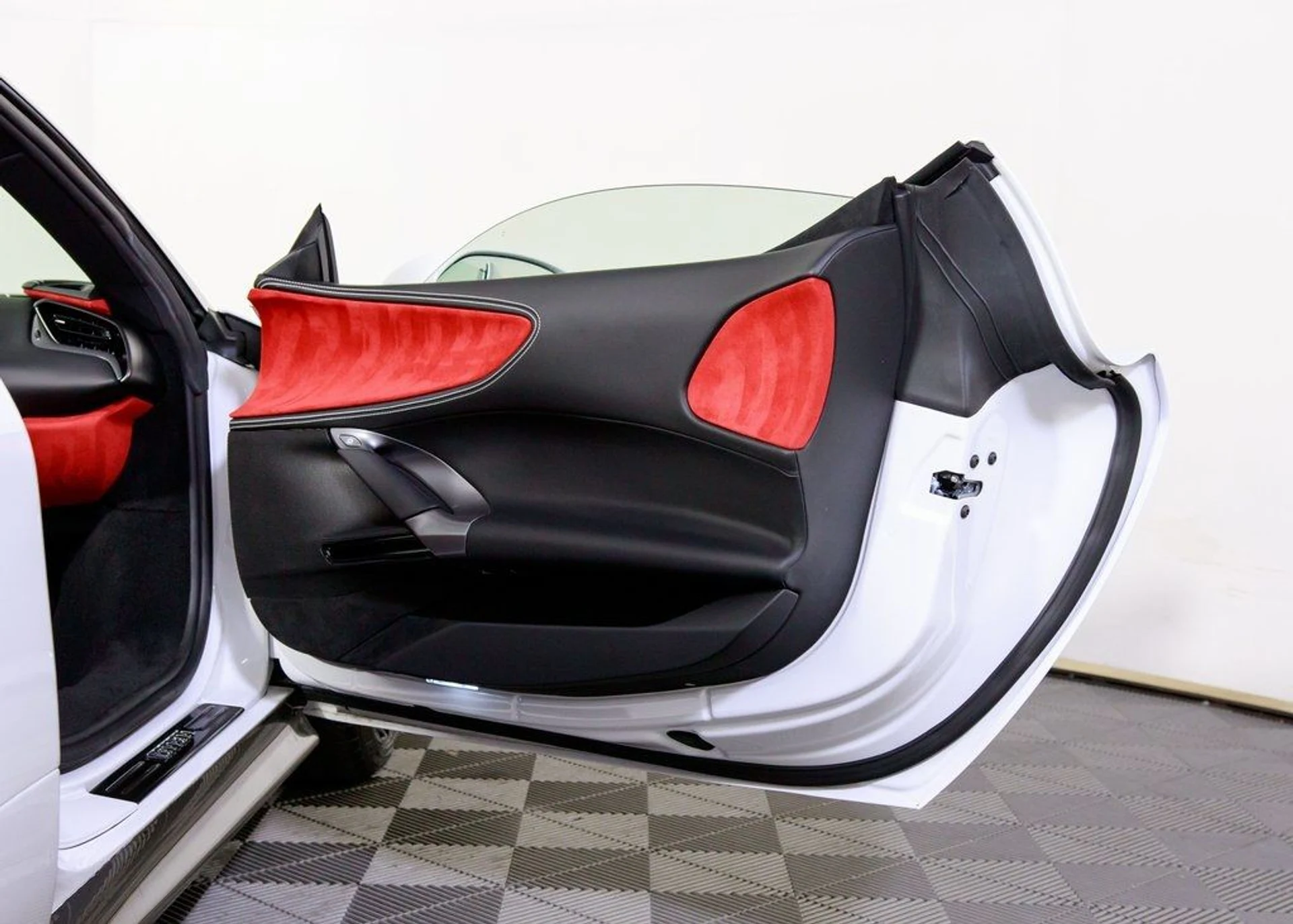 mph022_1725771682_139df17fb24ecf42dfa4de22fcc0d9ed_526ad41a09