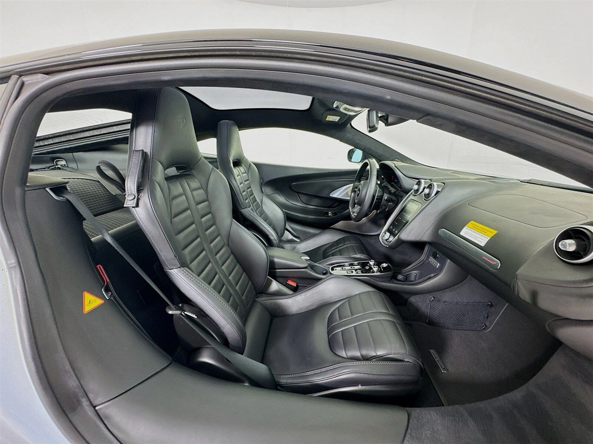 mph022_1731672421_a8b9b236e0f195ea0edd4c574b1e7981x_aec85614e4