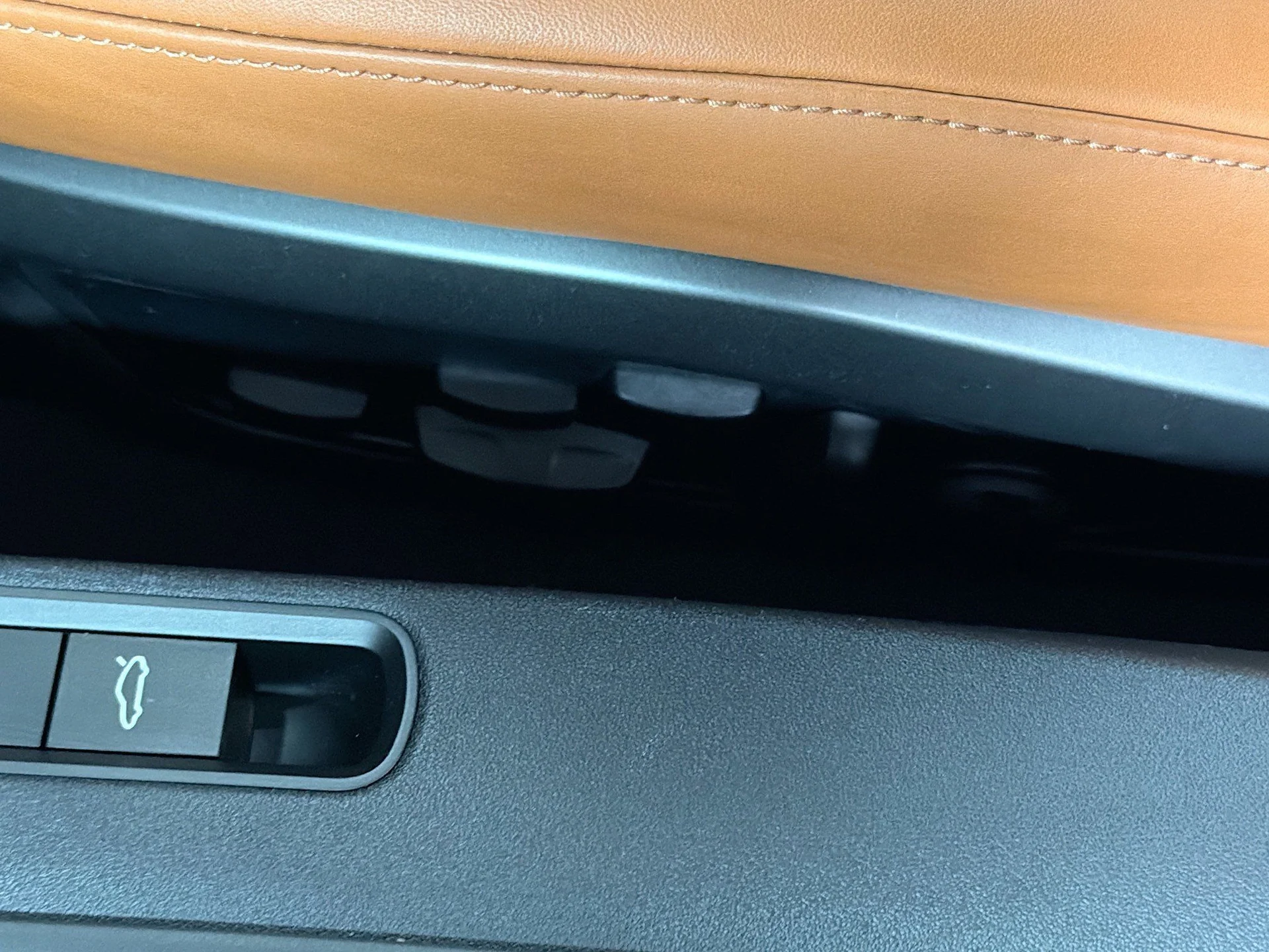 mph022_1741315663_f8ce77f69820ab2012310d0870ca612e_cd1e399ae3