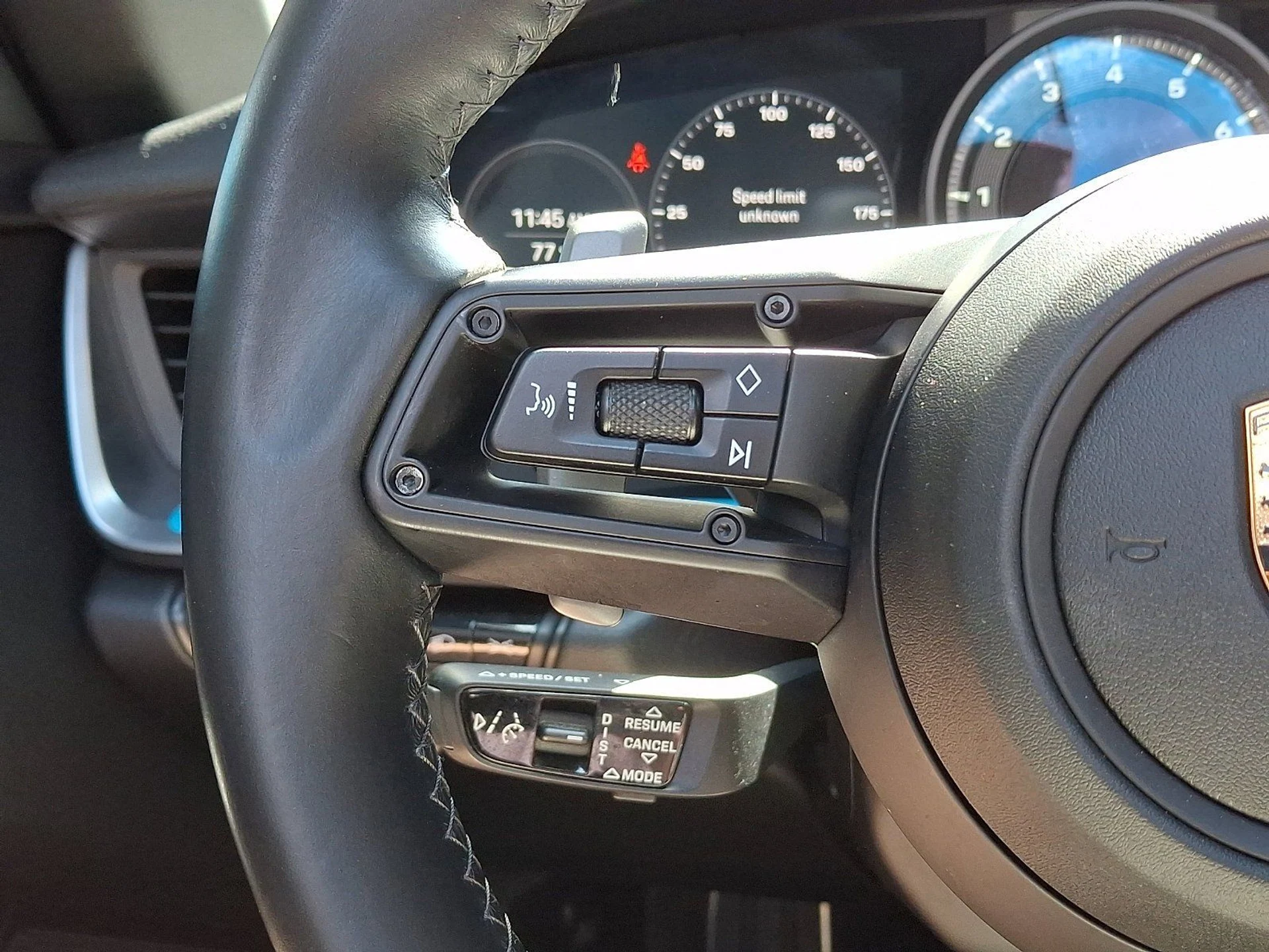 mph022_1747748490_bc602e86226364855ff24ec3418bb43a_e6f52d6215