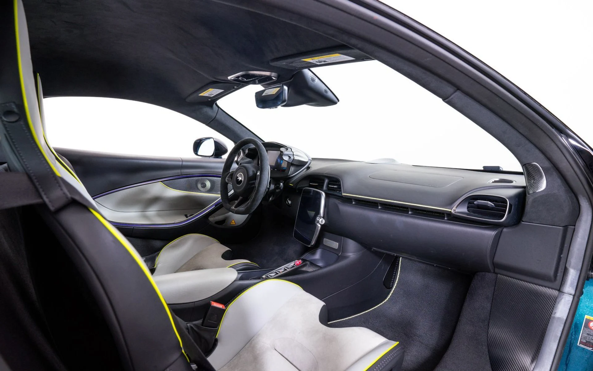 mph022_1748498667_aa5bc9fbac50492e81966d722dd2cd00x_f35327ebcb