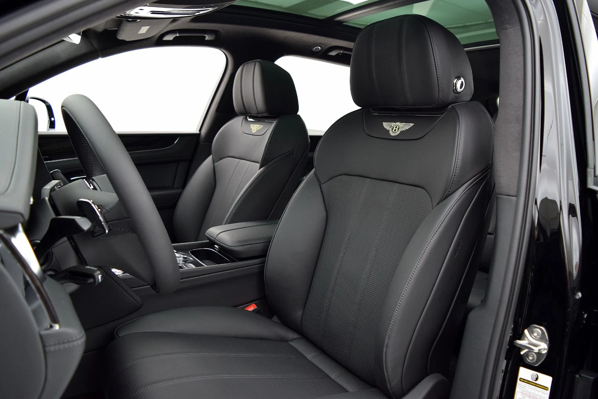 mph022_1758399096_Used_2019_Bentley_Bentayga_V8_480d4b7d35