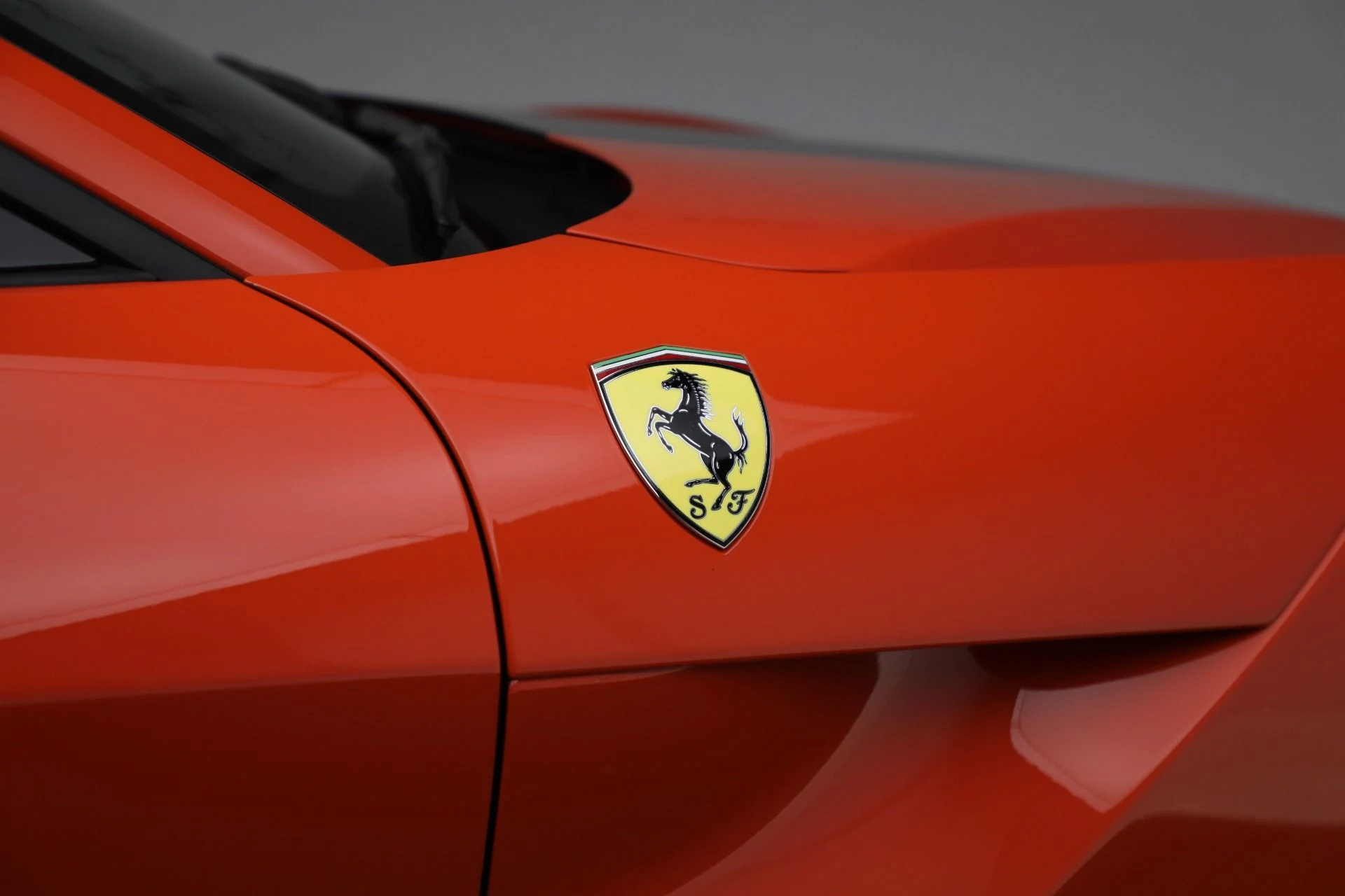 mph022_176302138_Used_2014_Ferrari_F12berlinetta_1fbf6d7631