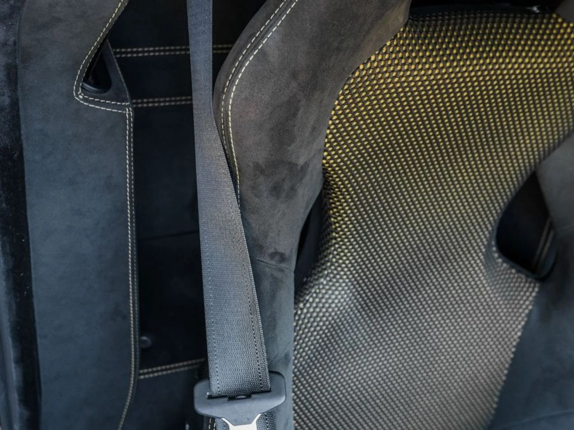 mph022_1765855933_cda364be_8c11_41cd_aa88_0f4c30079c5f_6d22bb1de7