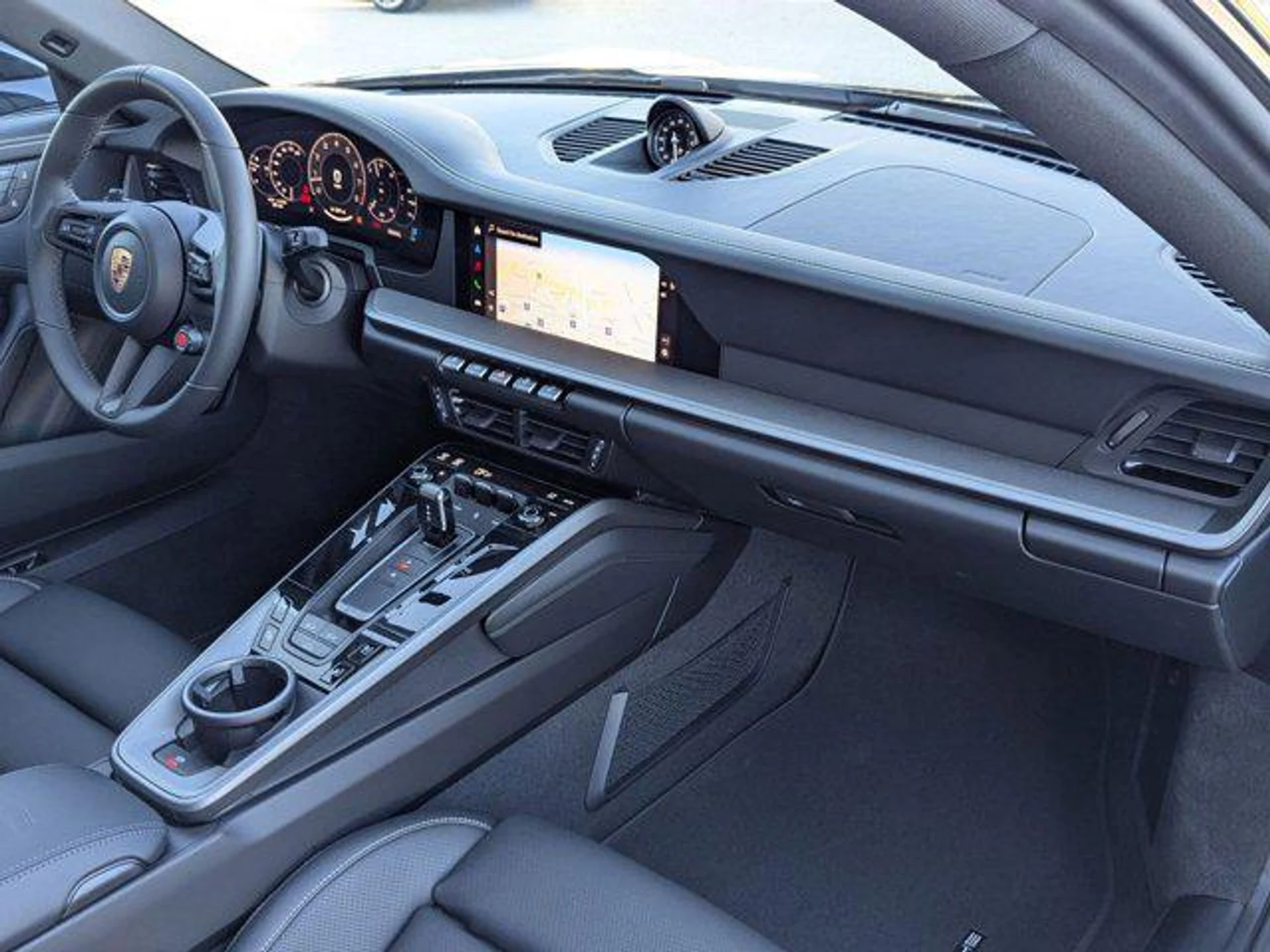 mph022_177645593_Ru_U_Tn_Cc_HPKW_0_W2_Fh_HAGFH_5_B_Pa8_M_5b78e7474a