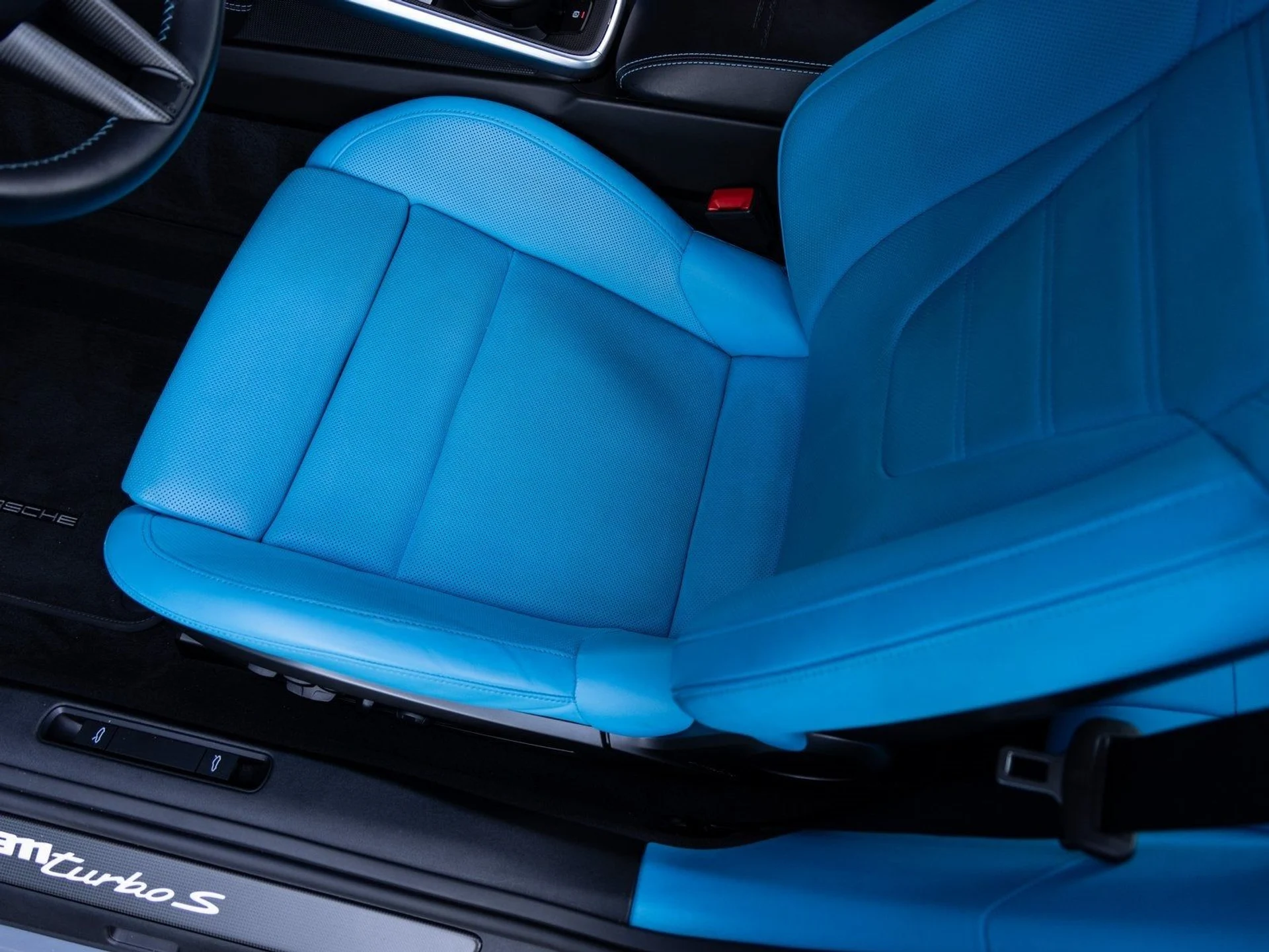 mph022_1790586140_23_3f7f55f020