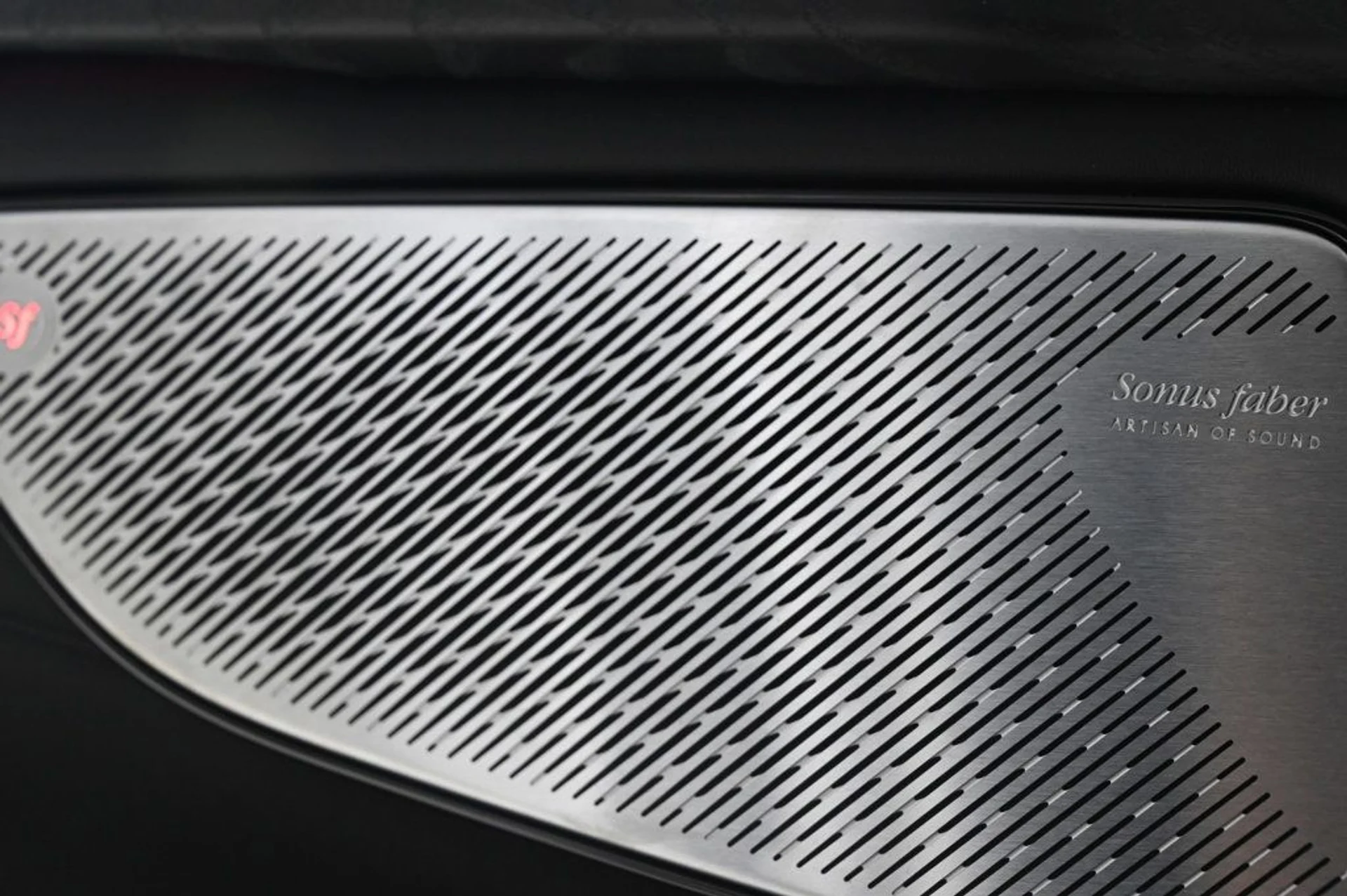 mph022_1791389312_used_2025_maserati_grecale_modena_11350_22967660_22_1024_aa04bd7d53