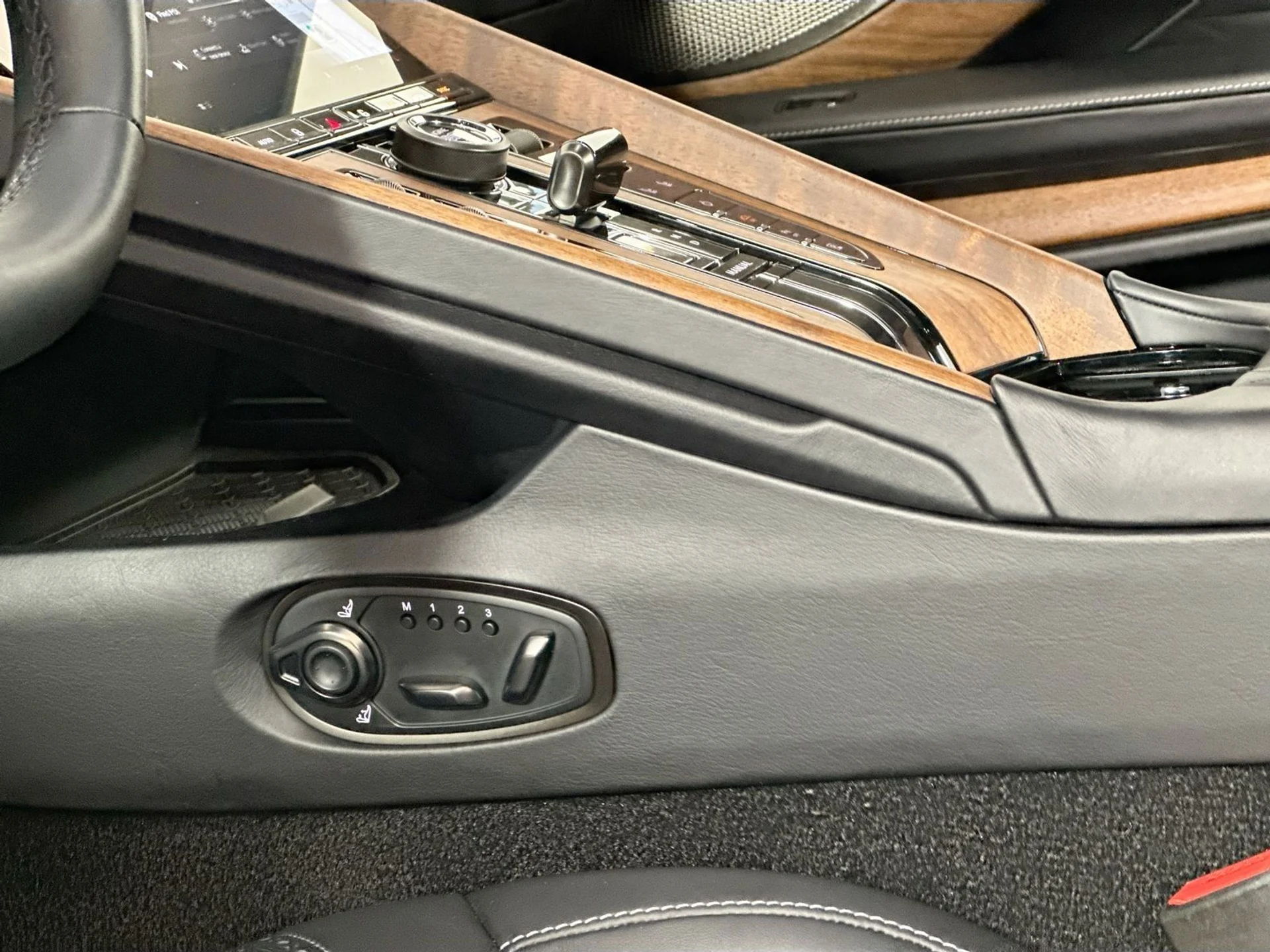 mph022_1791476493_5f7e9ce717ae0ef38c9d88f65b0c24e2x_e2eb13a444