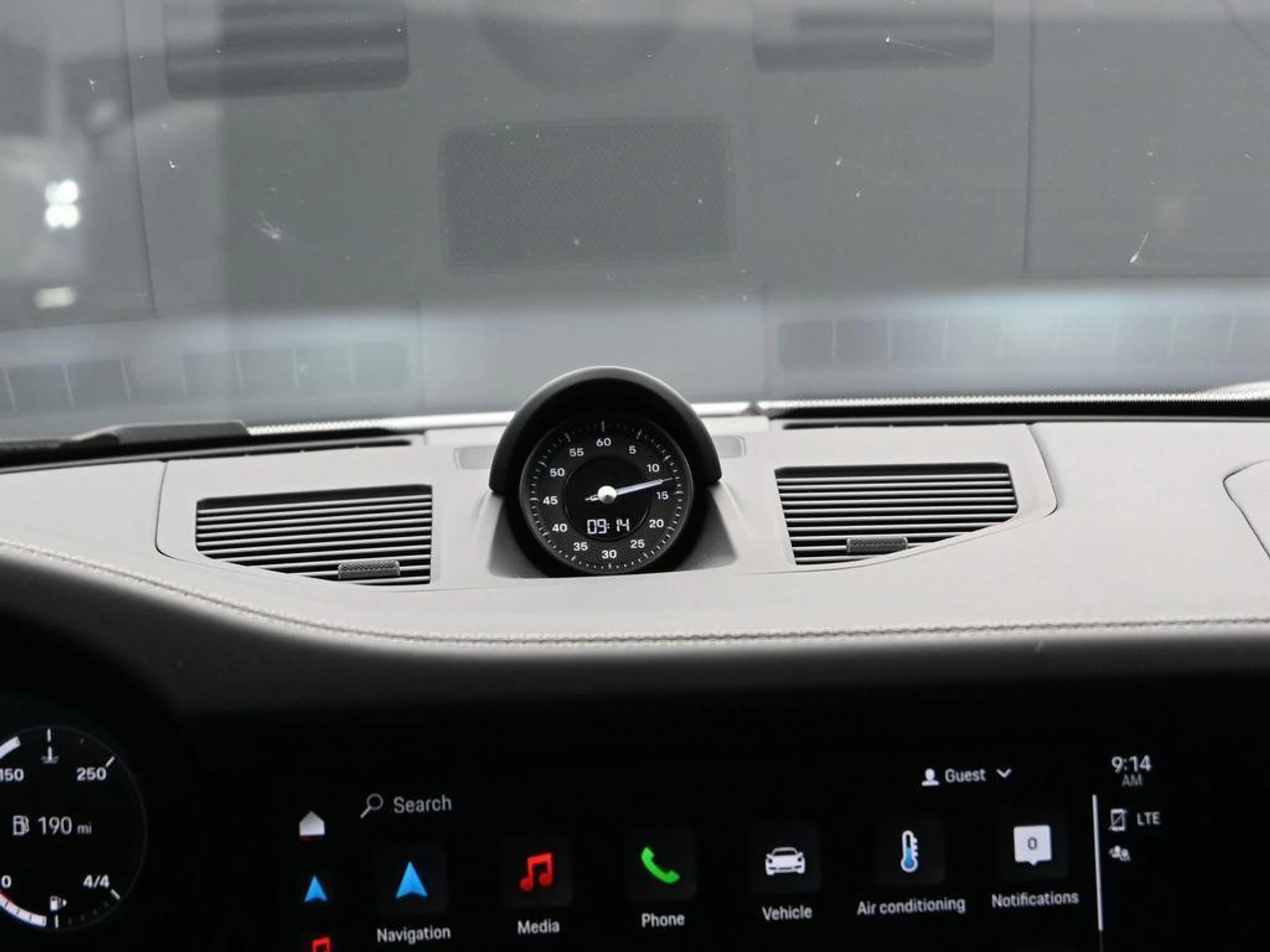 mph022_1794048683_O_Rgr_Mt79g_T_Nm_Kzp_VT_Bw_X_El_R_Rw_JY_0111f318b4