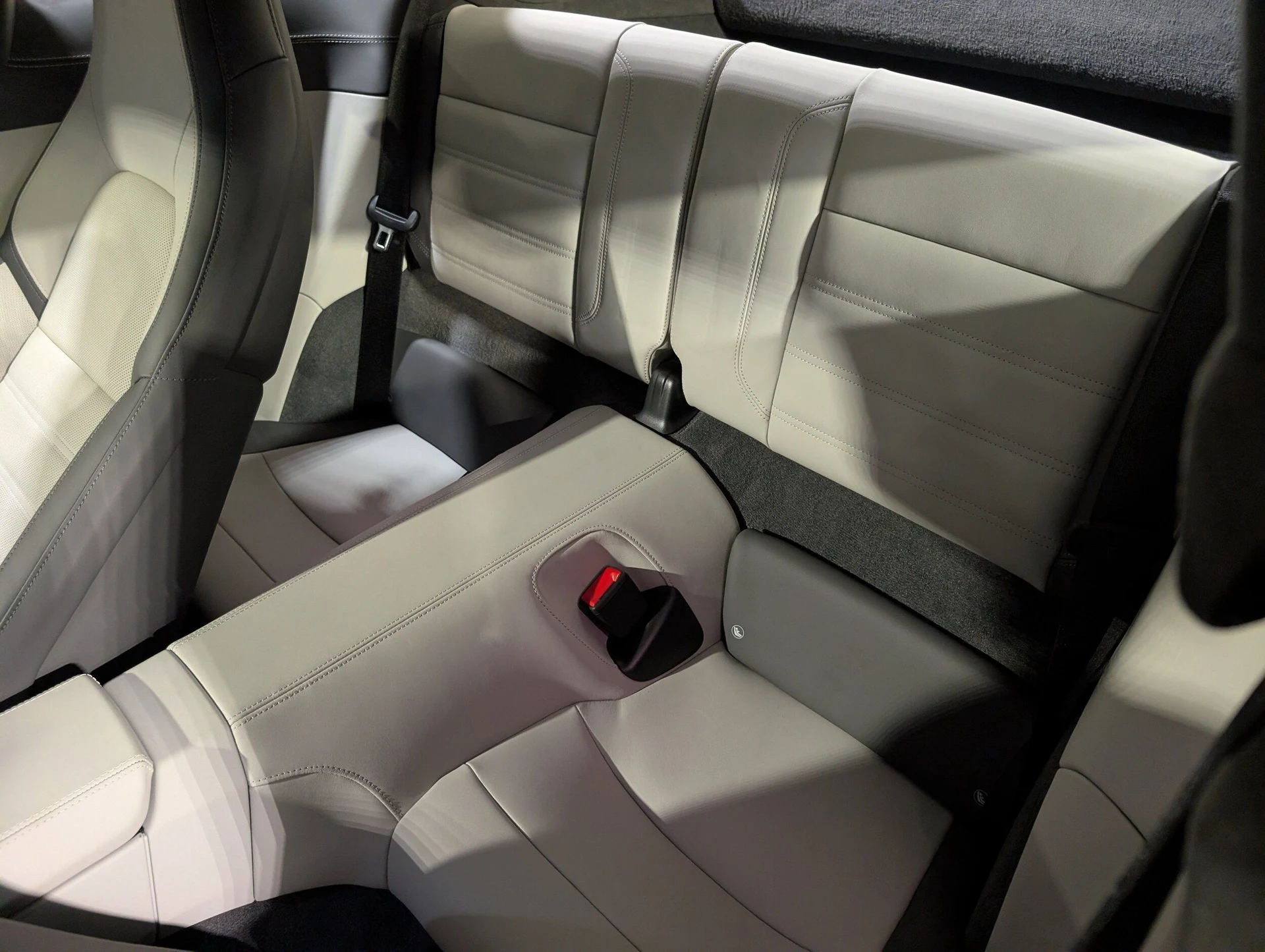 mph022_179605890_dd952f79c9bc521686f426ddc127d136x_a5c0ed244a