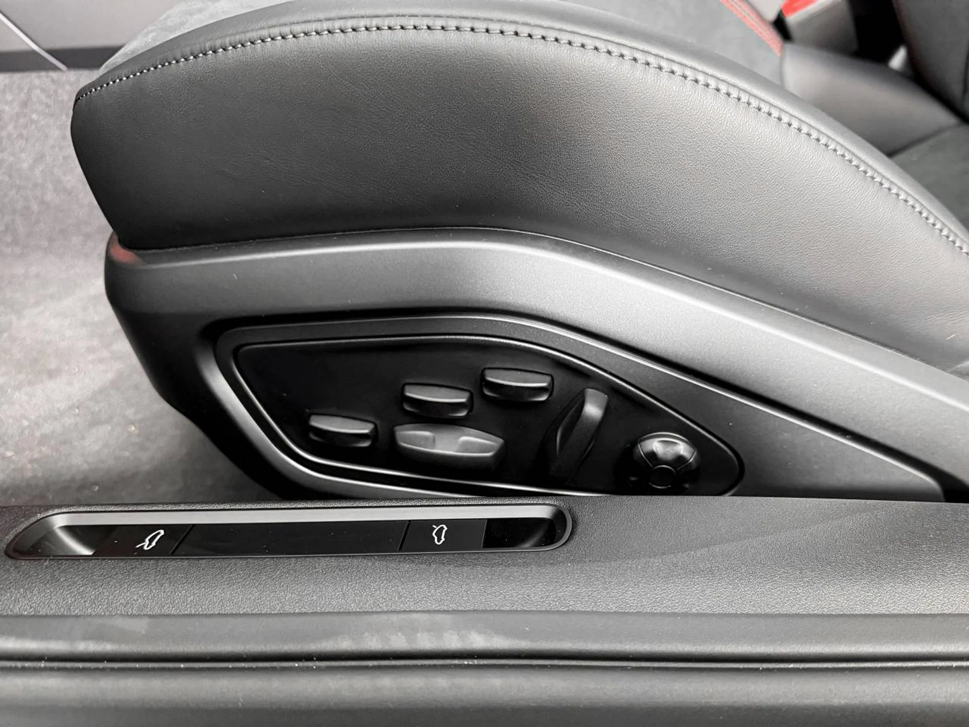 mph022_1797068269_1280_3a1b114430