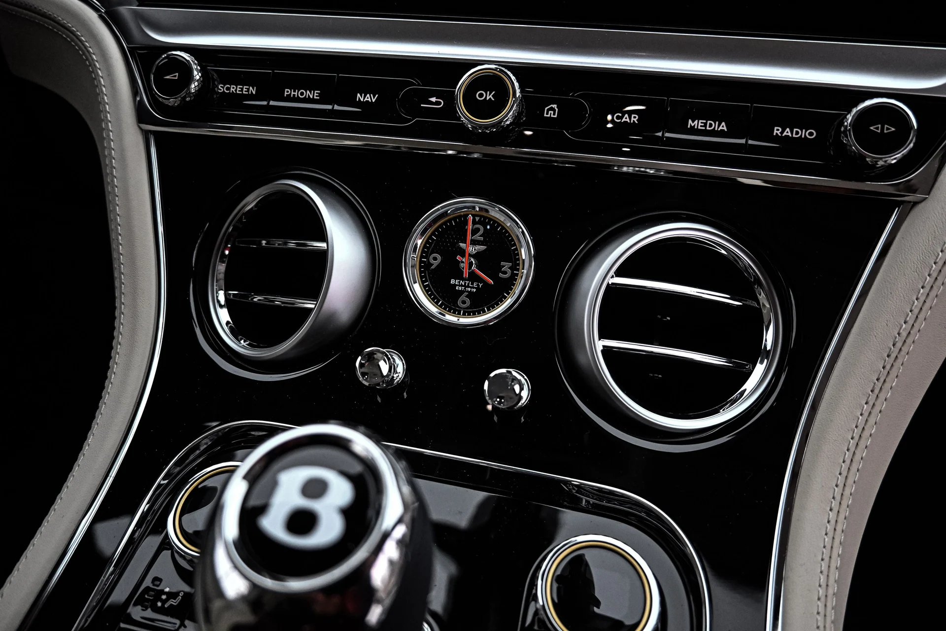 mph022_179830783_0c9e4185_2ddd_4b21_9140_88bb43a3290f_27615e900e