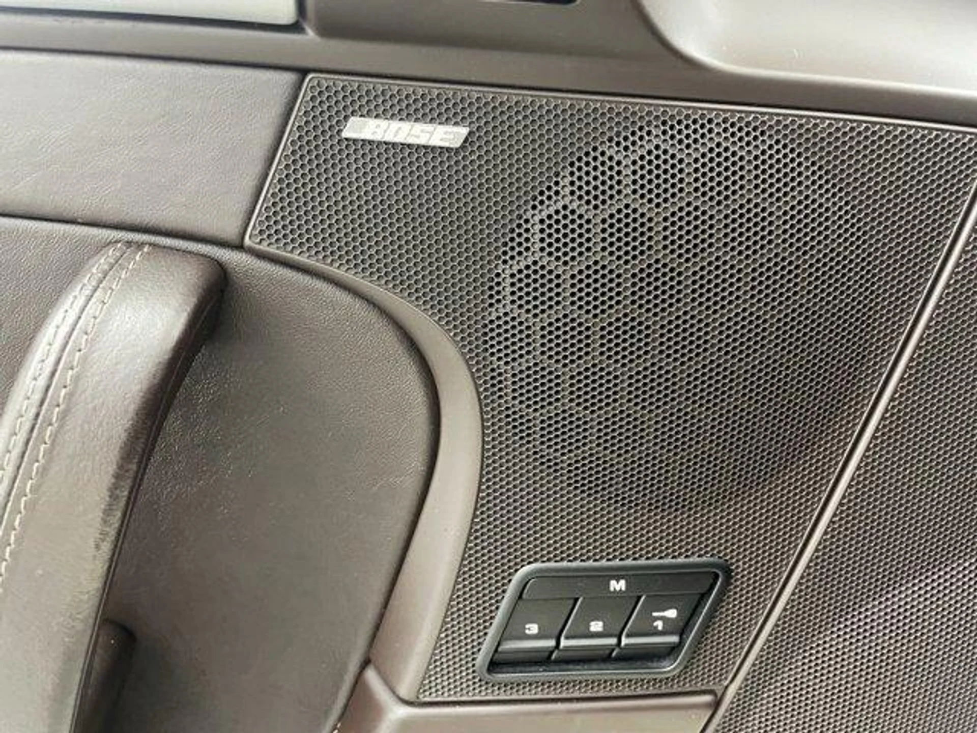 mph022_1802291788_Bz0ut9_Kstit_6_Rr_Fz_Fm0ao_Xppm0_4496010ad1