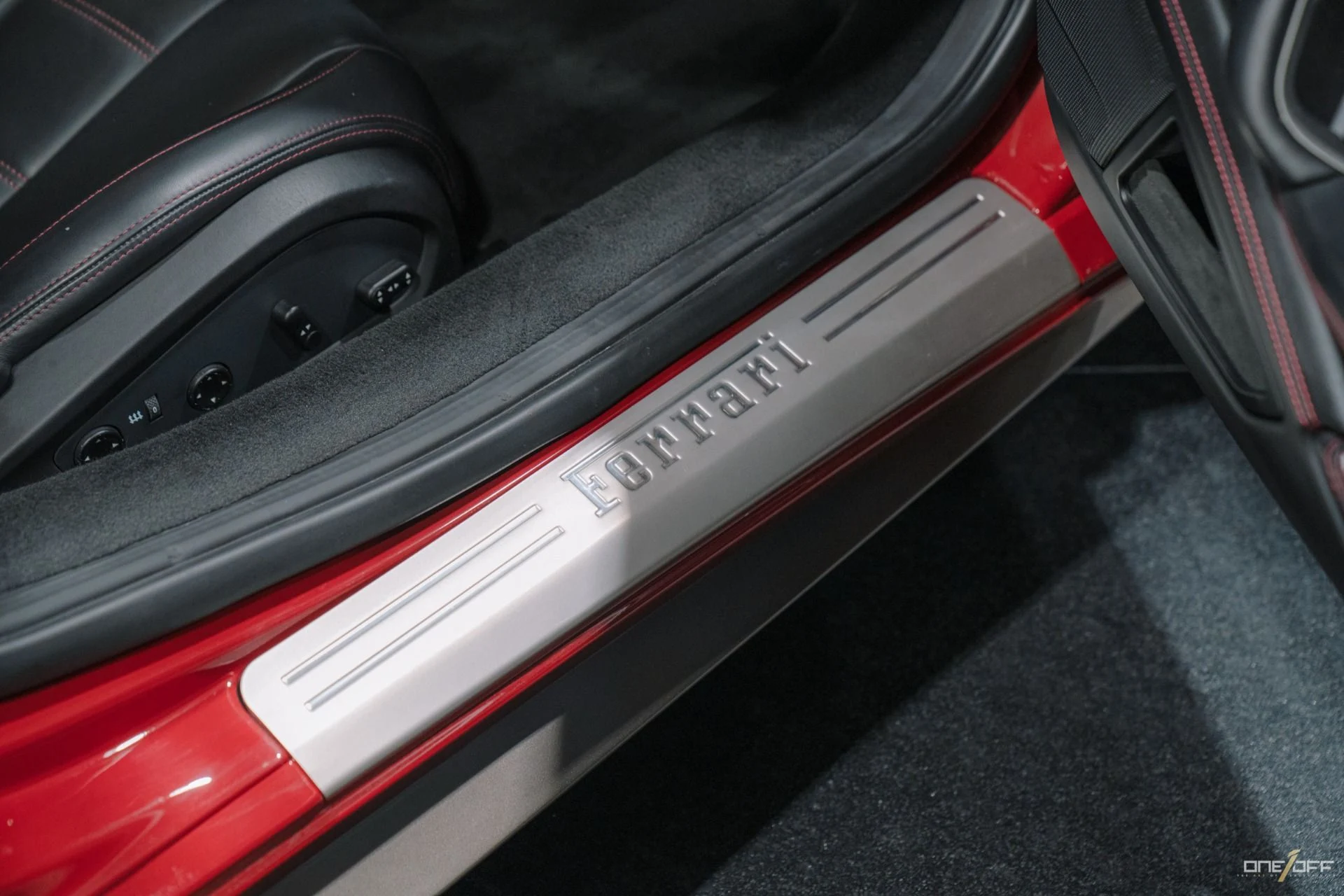 mph022_1810925059_Used_2012_Ferrari_458_Italia_in_RARE_Rosso_Mugello_w_NO_Sticky_Buttons_Front_Lift_Carbon_1754086017_93033c5524